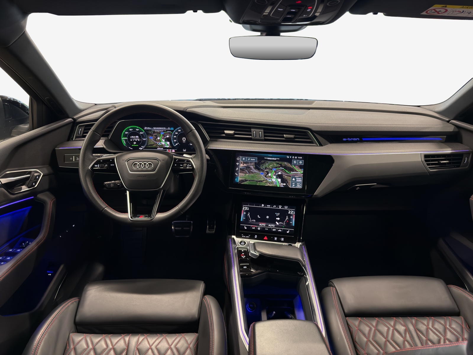 AUDI Q8 Sportback 55 e-tron Black Edition quattro-image-9