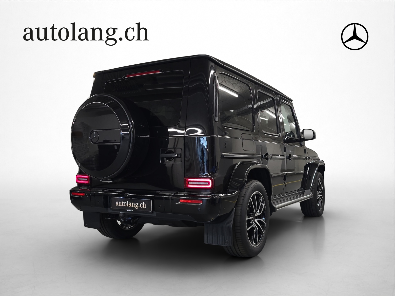 MERCEDES-BENZ G 450 d AMG Line-image-4