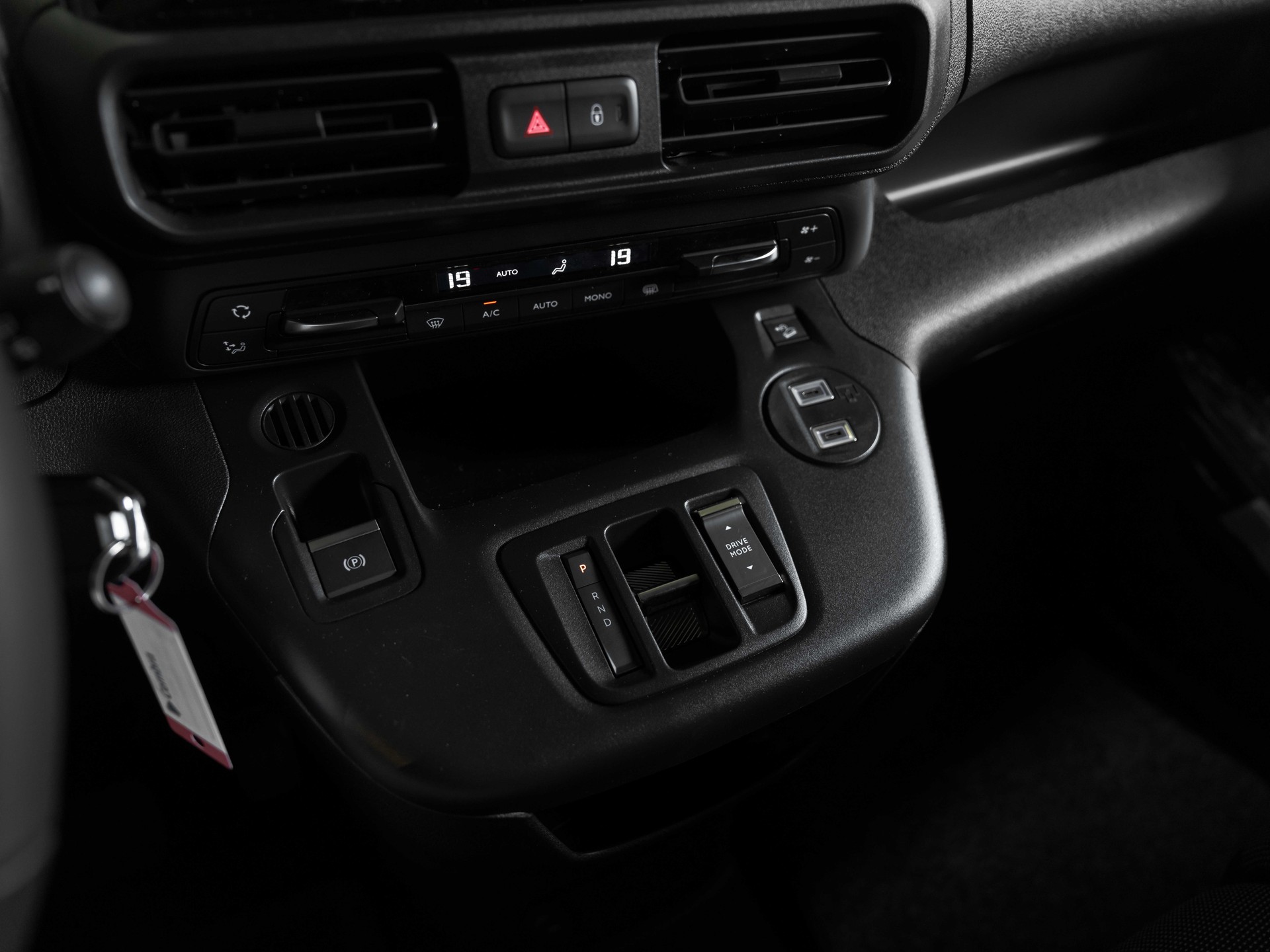 CITROEN e-Berlingo Van M - 8 Jahre oder 200'000km Garantie-image-33