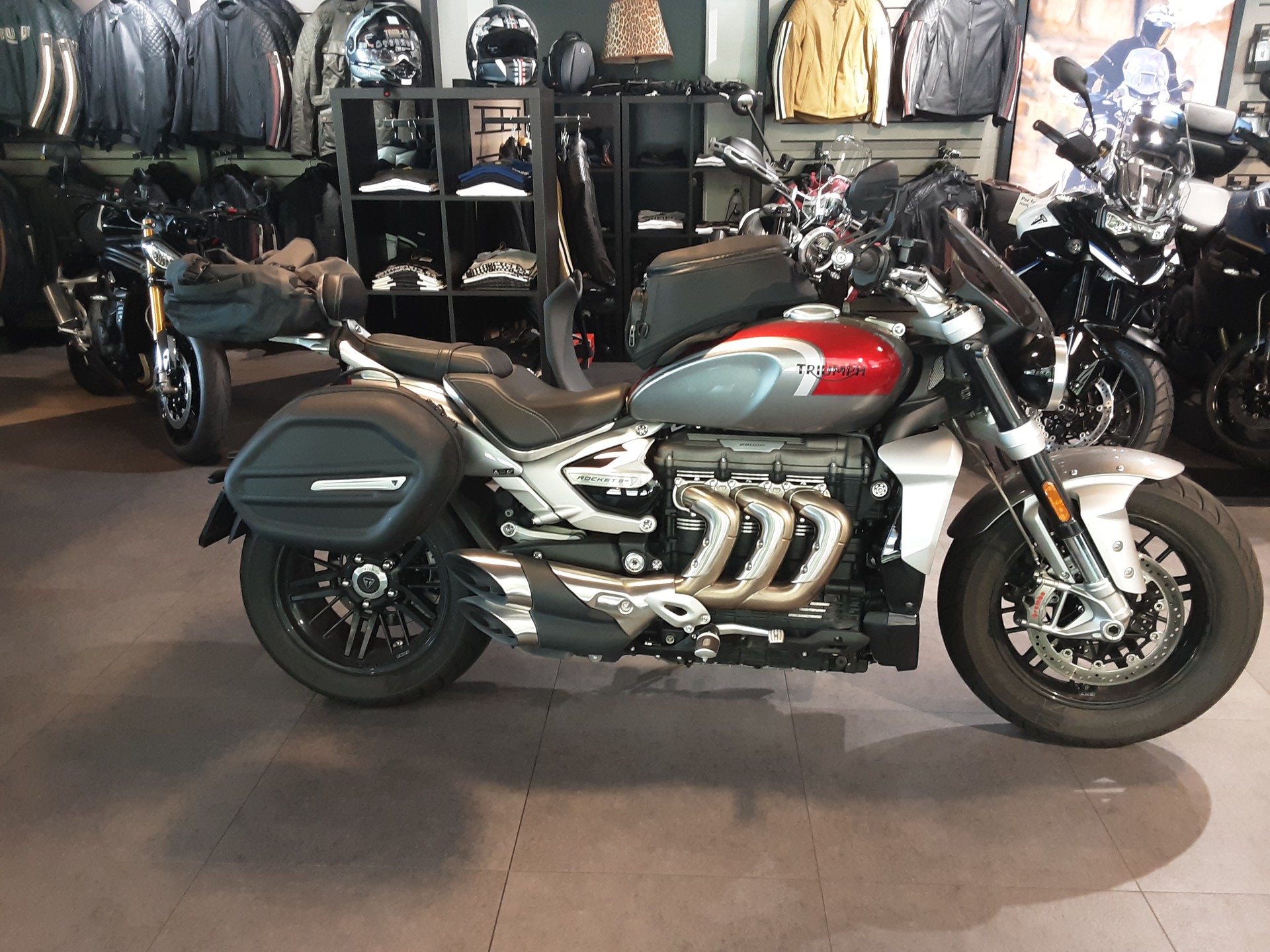 TRIUMPH Rocket 3 R