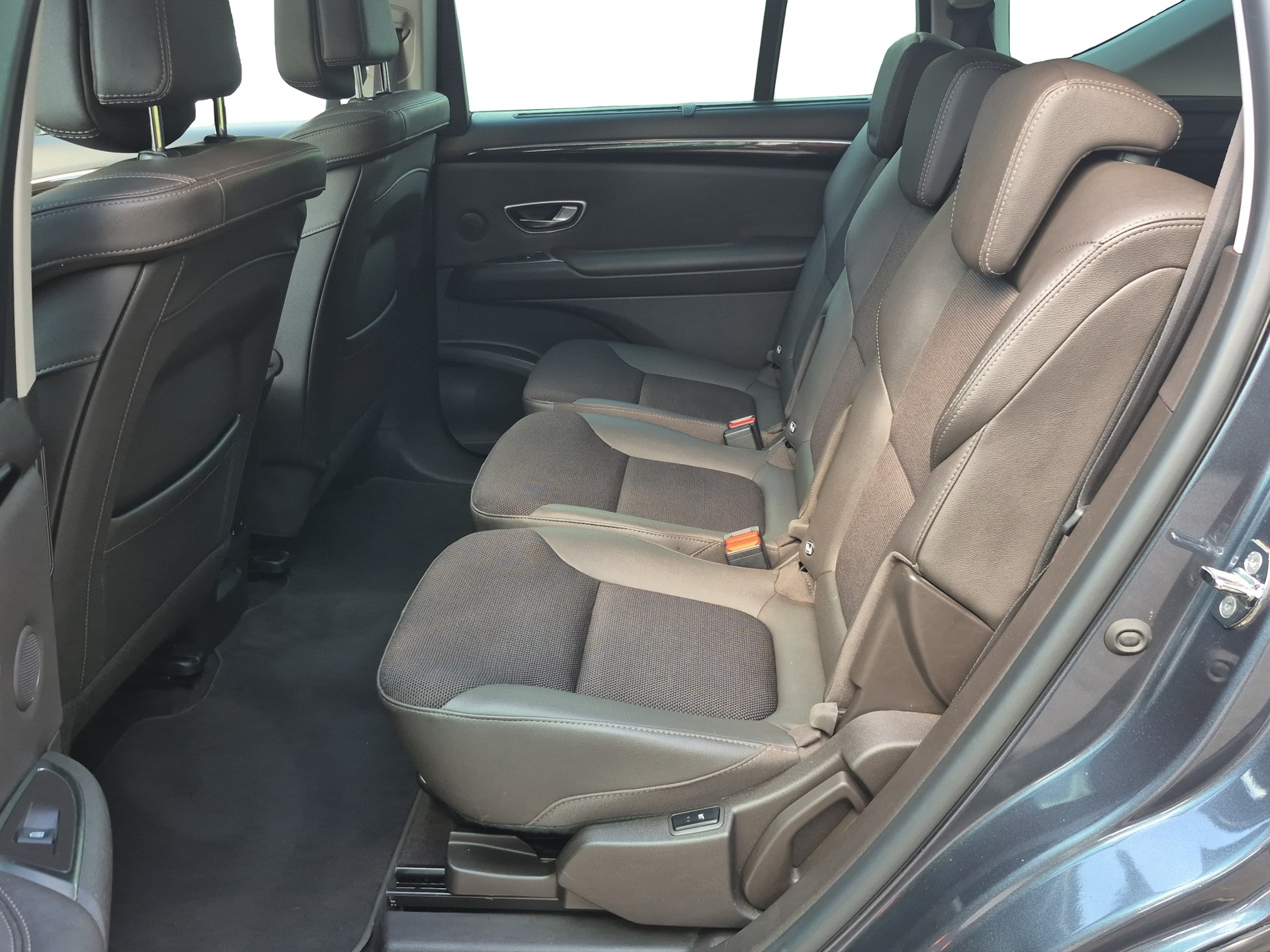 RENAULT Espace 1.8 TCe Business EDC 7-Plätzer *Carplay*-image-11