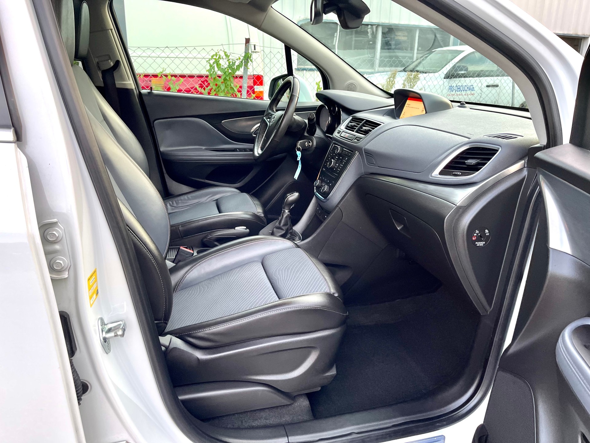 OPEL Mokka 1.7 CDTi Enjoy 4WD-image-15