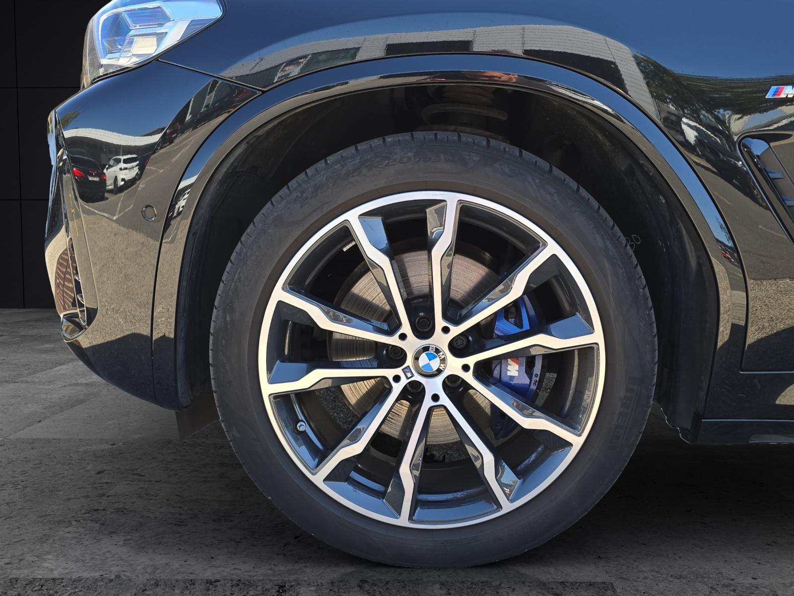 BMW X4 M40i-showroom-element-3