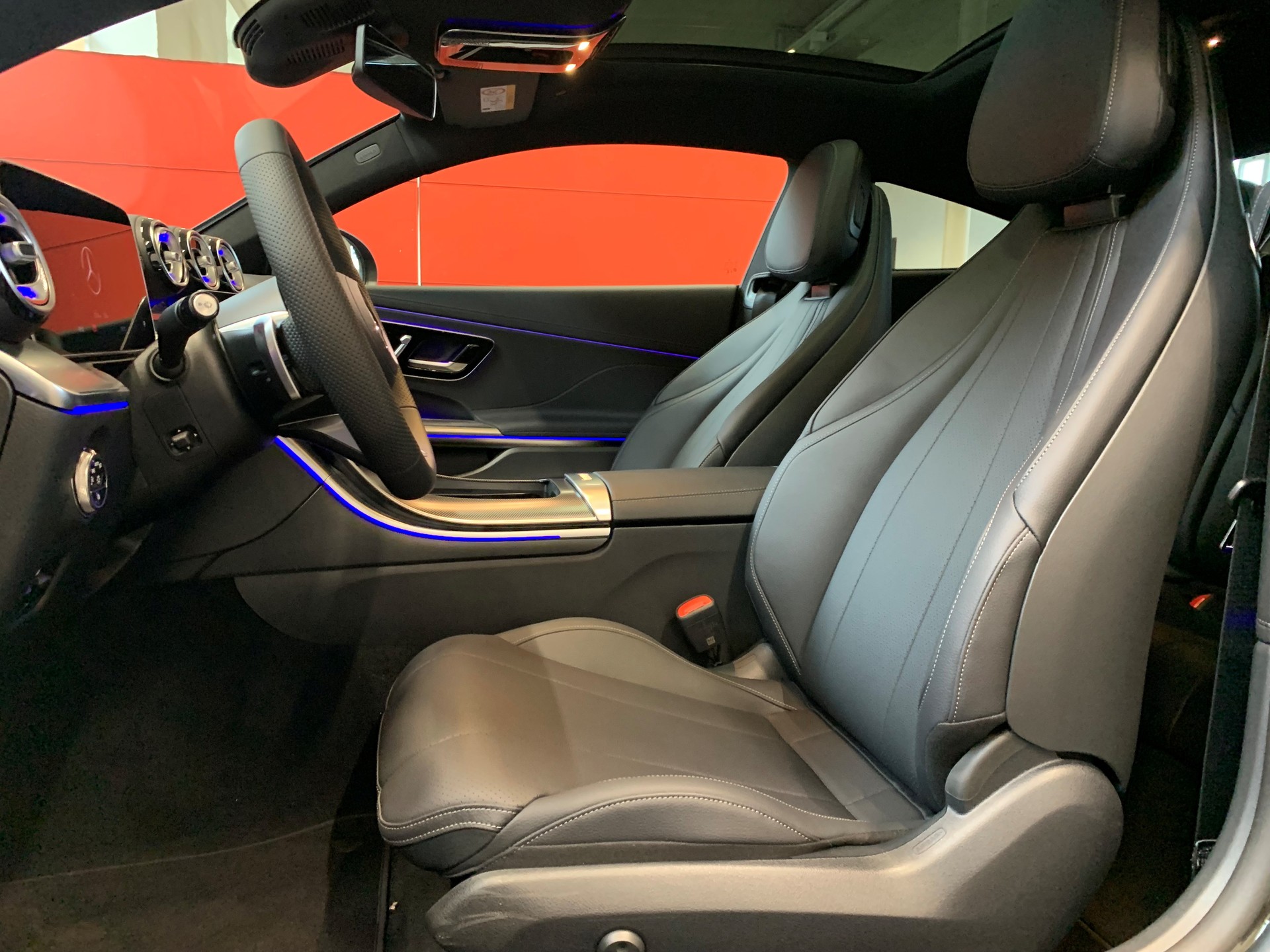 MERCEDES-BENZ CLE 200 Coupé 4Matic 9G-Tronic-image-8
