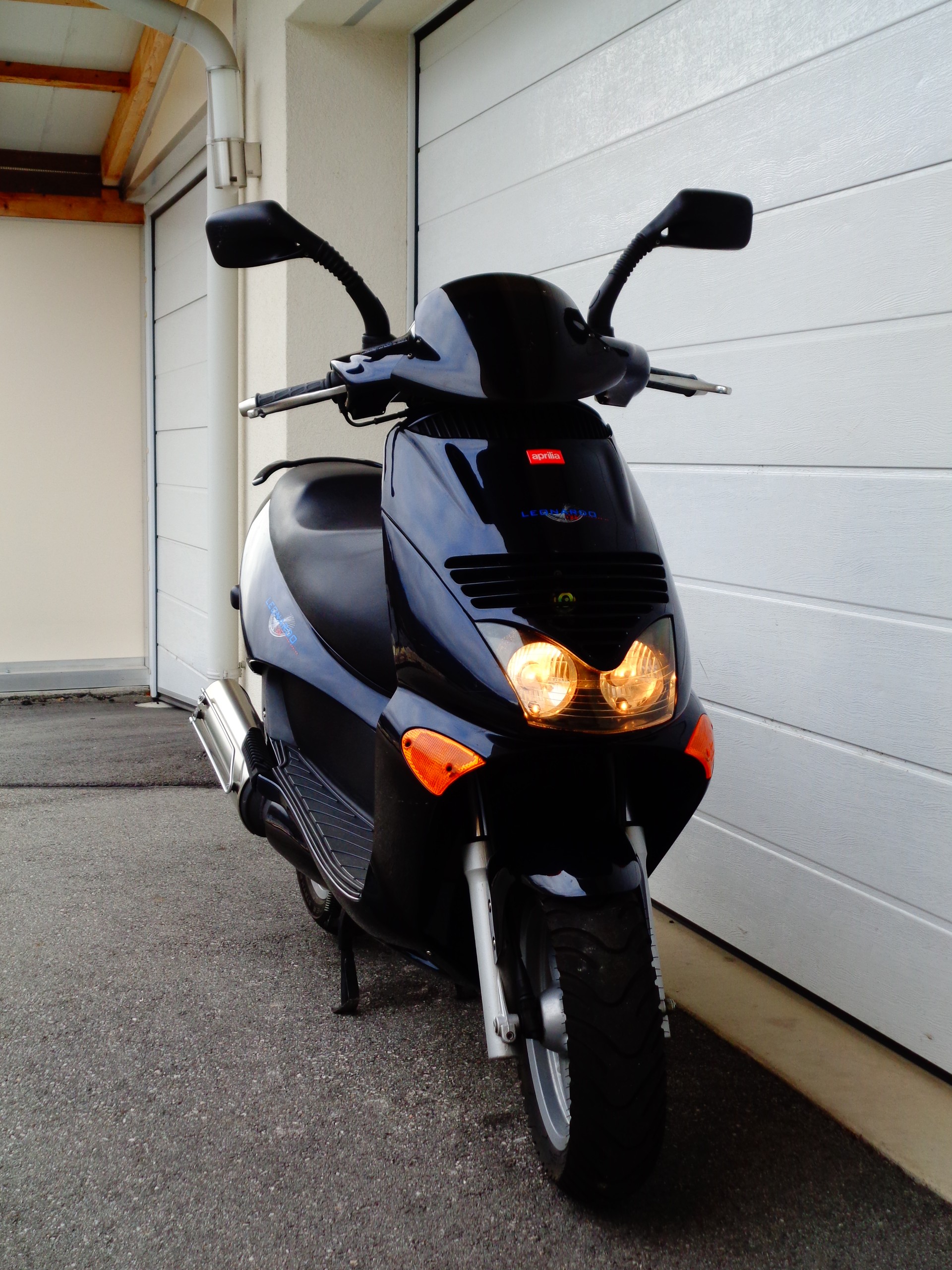 APRILIA Leonardo 125-image-3