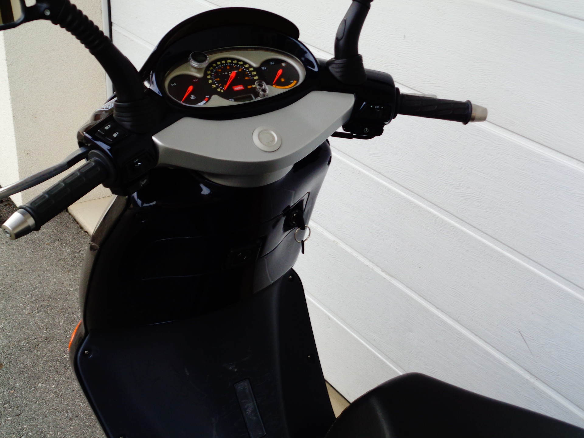 APRILIA Leonardo 125-image-6