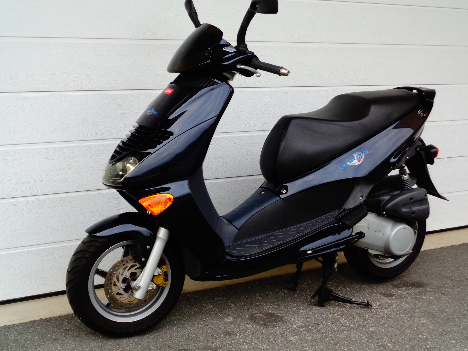 APRILIA Leonardo 125-image-8