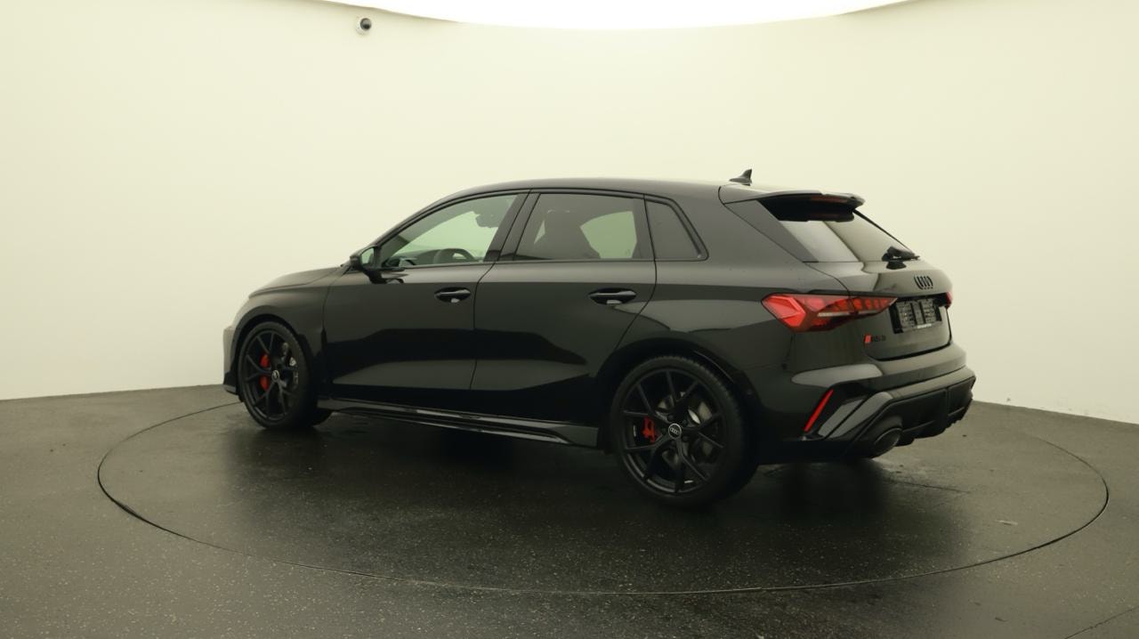 AUDI RS3 Sportback 2.5 TSI quattro S-tronic-showroom-element-2
