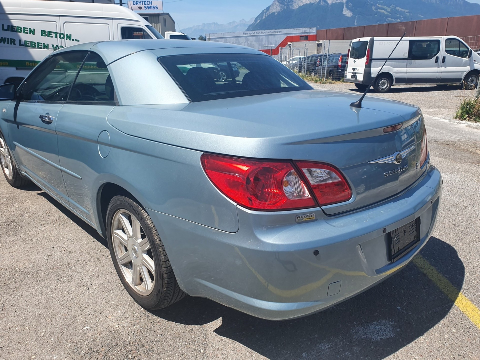 CHRYSLER Sebring 2.7 V6 Limited Automatic-image-3