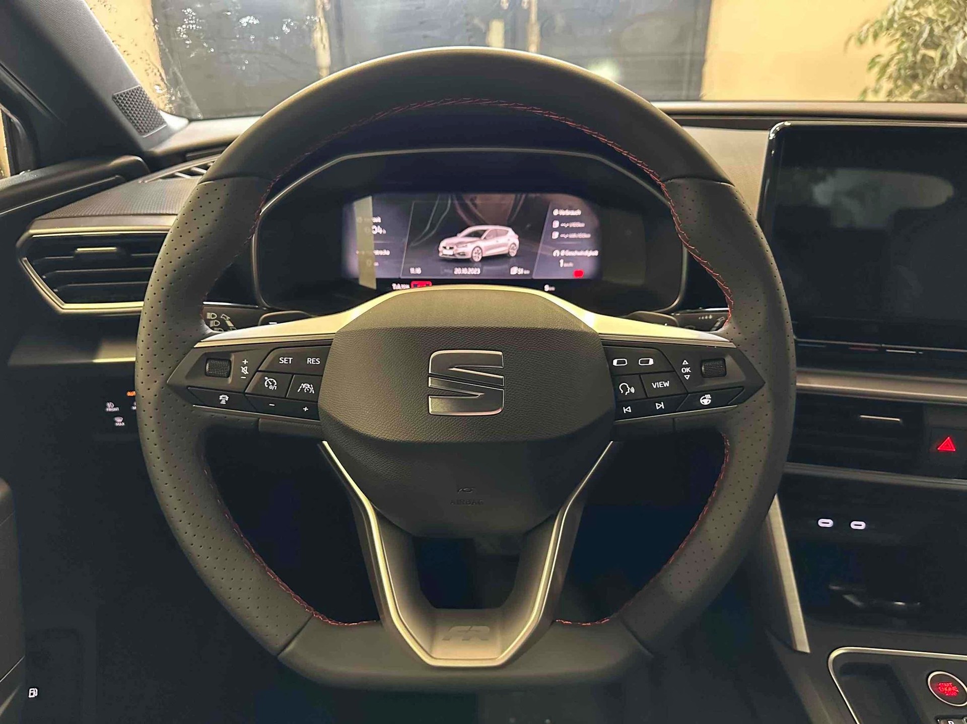 SEAT Leon 1.4 eHybrid pHEV DSG Move FR-image-11