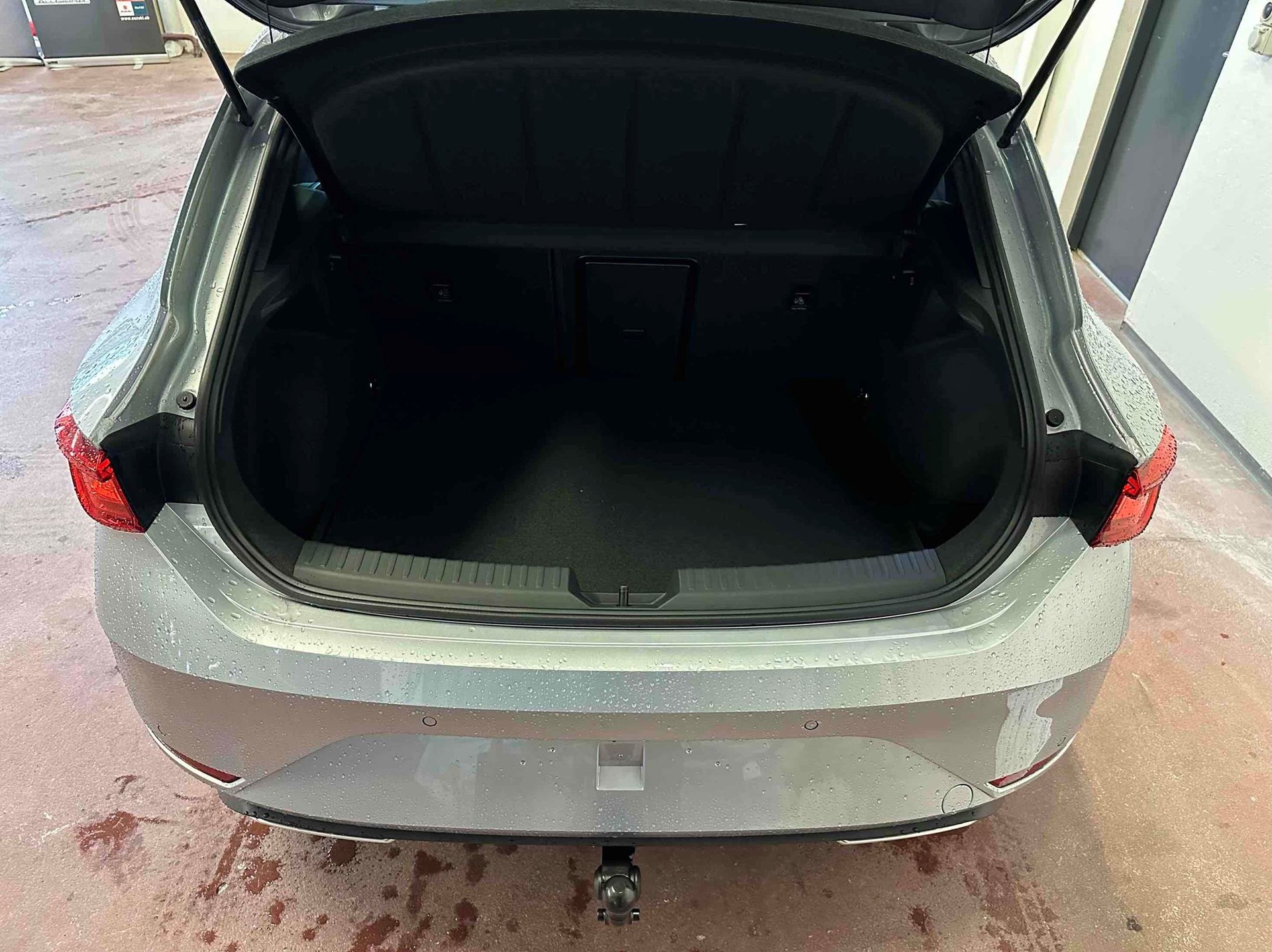 SEAT Leon 1.4 eHybrid pHEV DSG Move FR-image-4