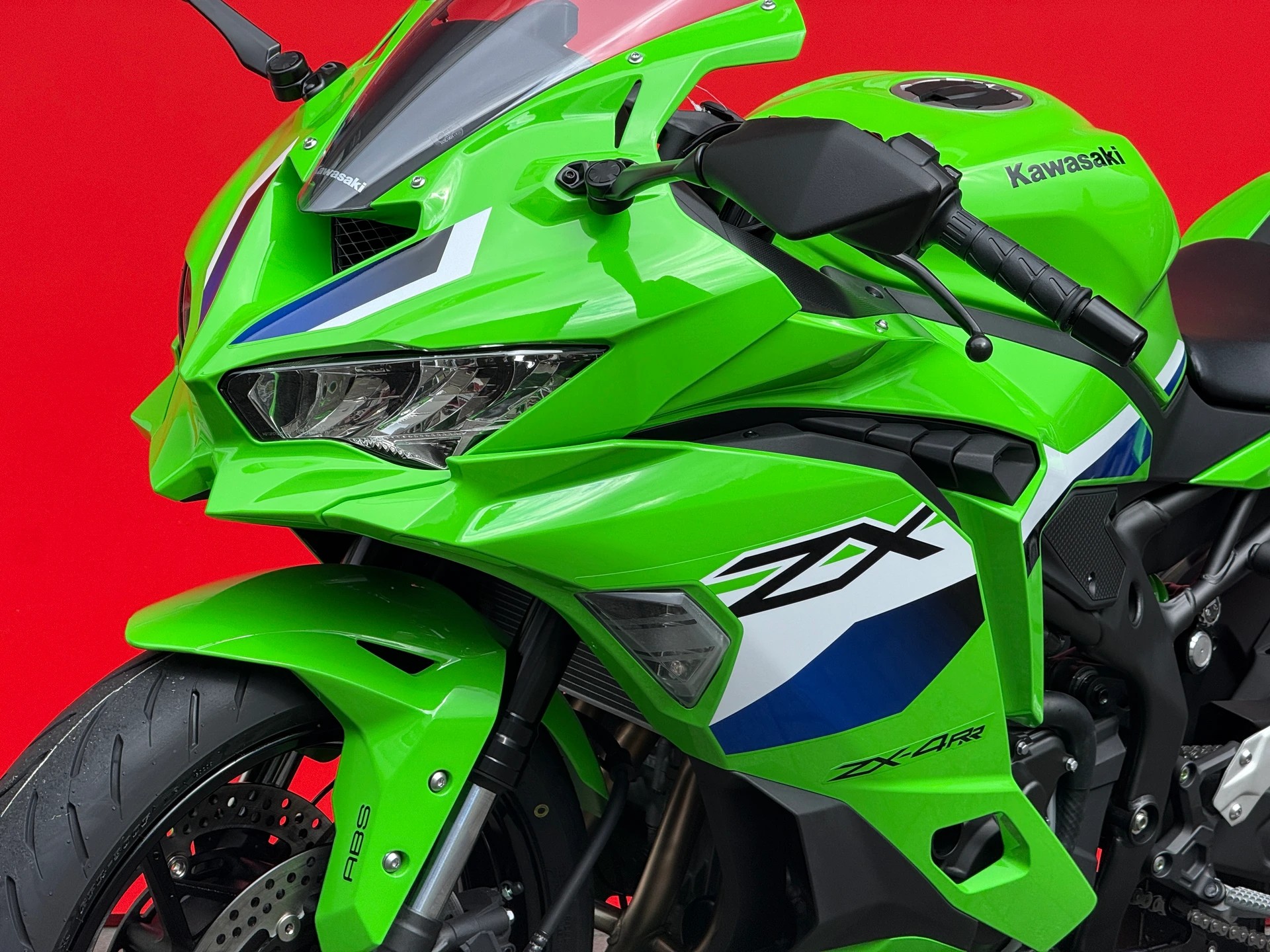 KAWASAKI Ninja ZX-4RR MY26-image-3