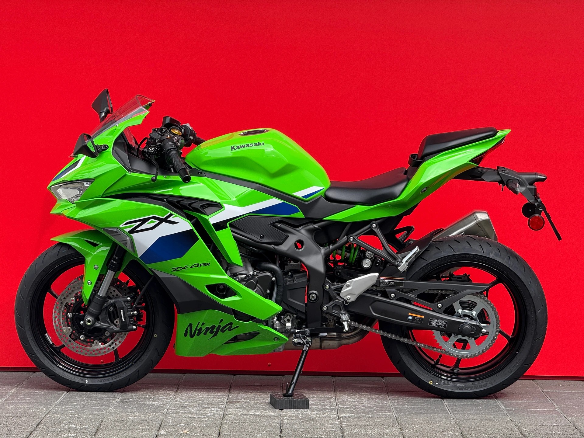 KAWASAKI Ninja ZX-4RR MY26-image-6