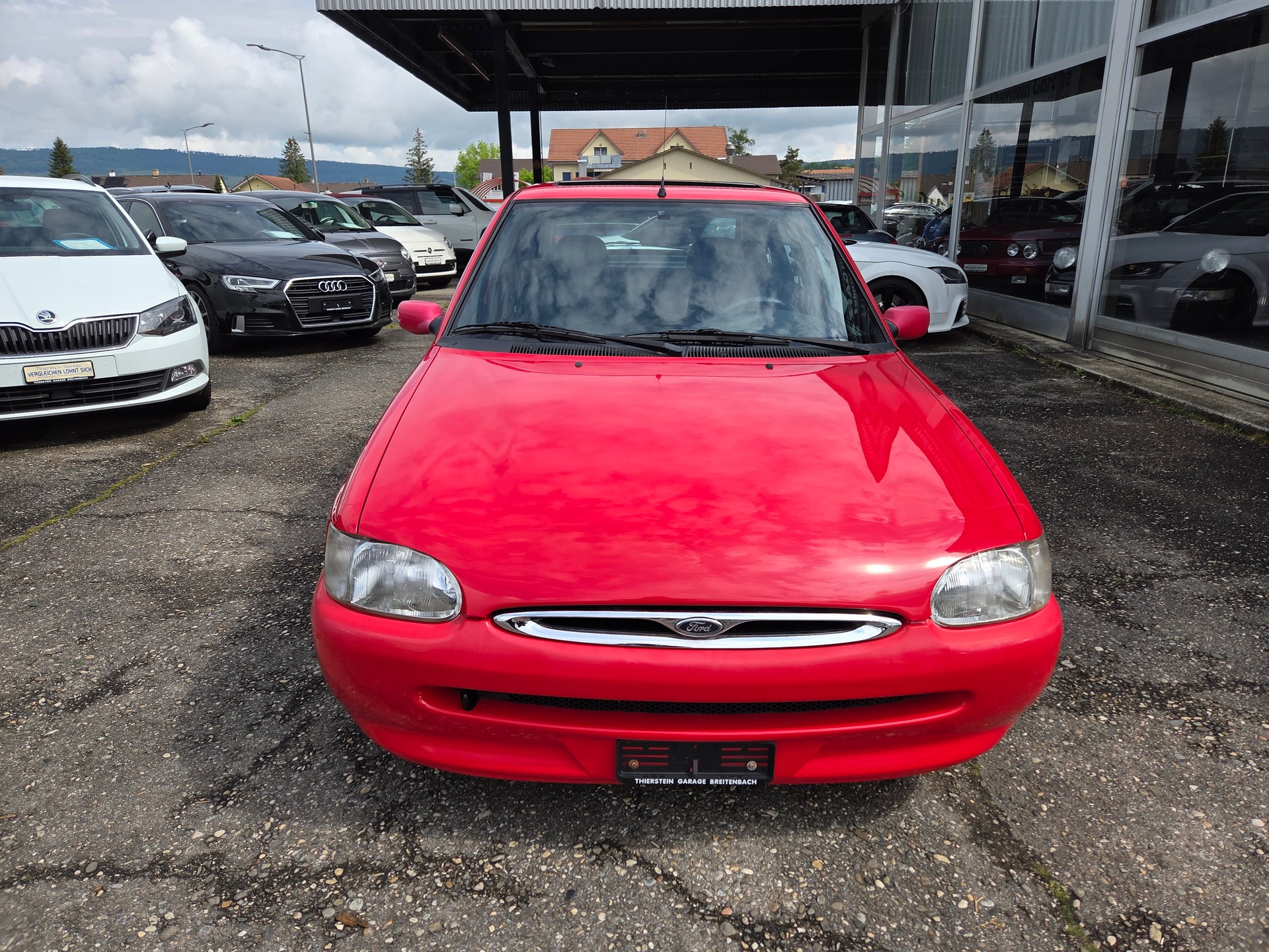 FORD Escort 1.8i 16V Ghia-image-2