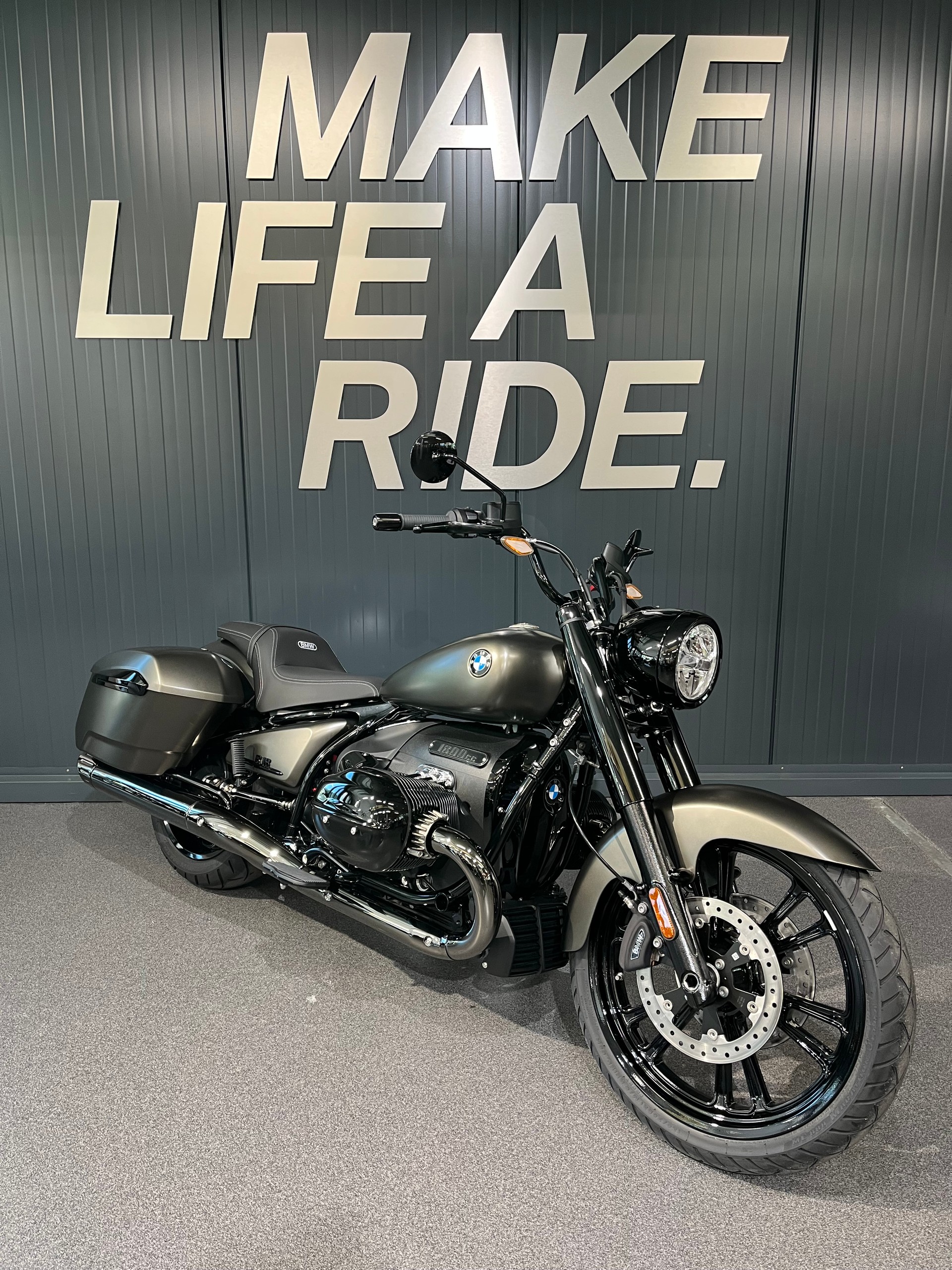 BMW R 18 Roctane-image-1
