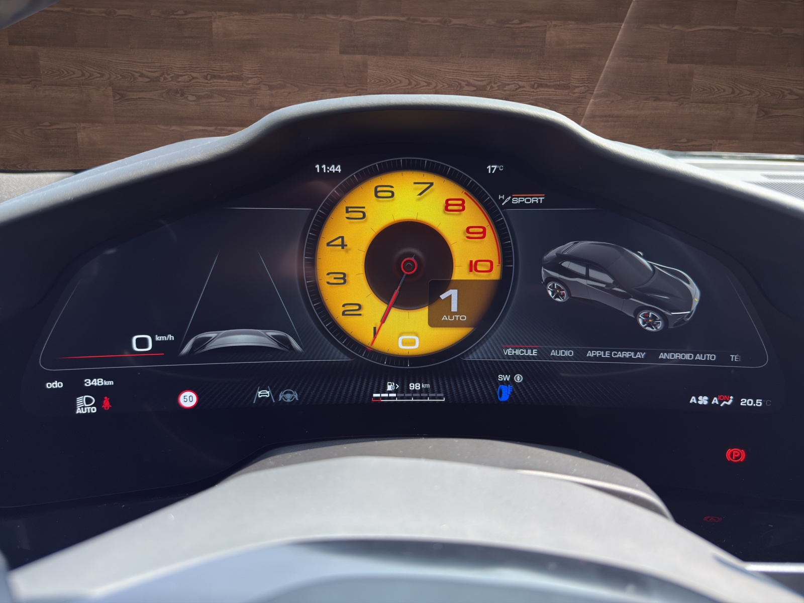 FERRARI Purosangue 6.5 V12 " Pack Carbon"-image-12