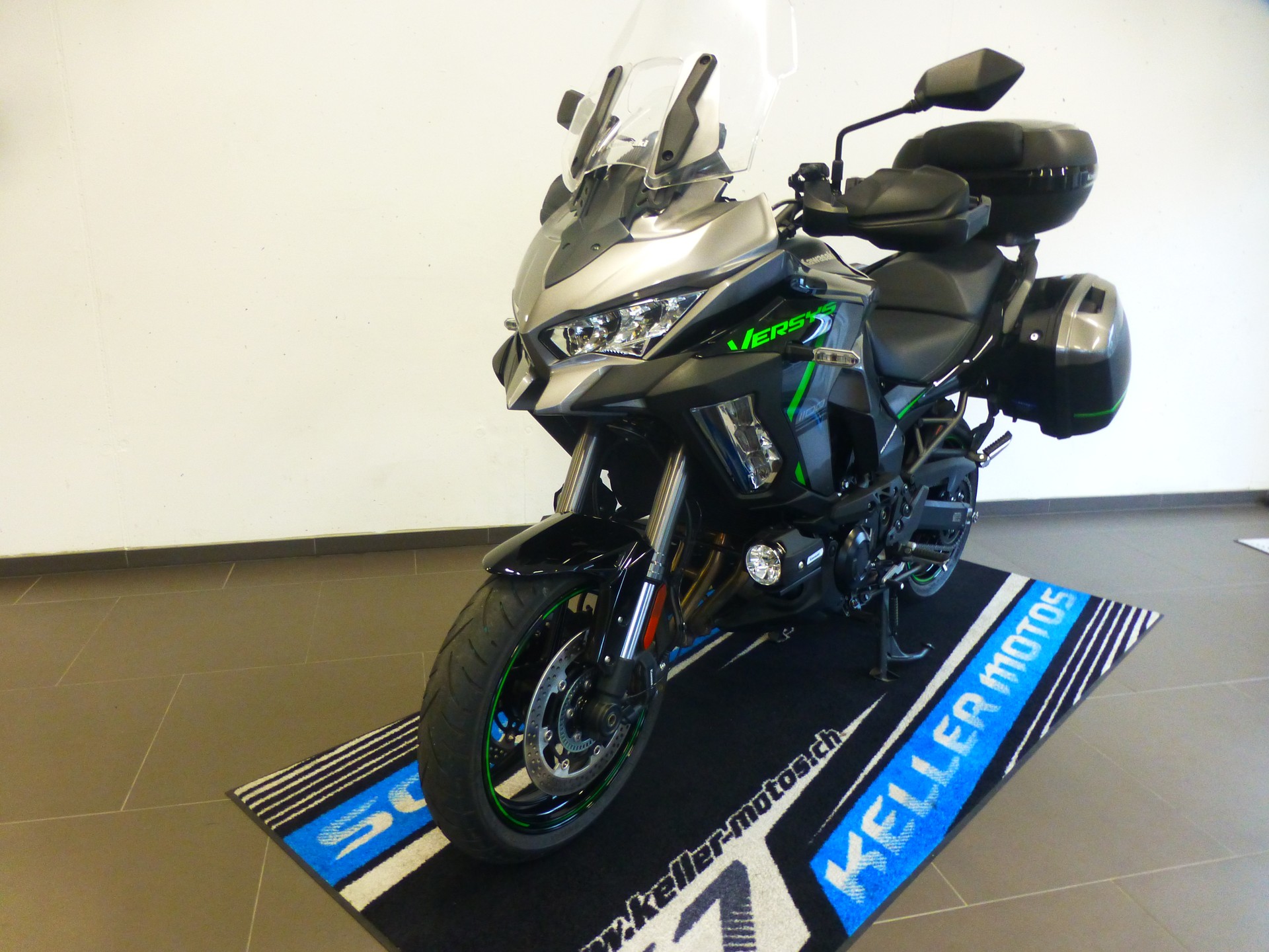 KAWASAKI Versys 1100 SE Grand Tourer-image-4