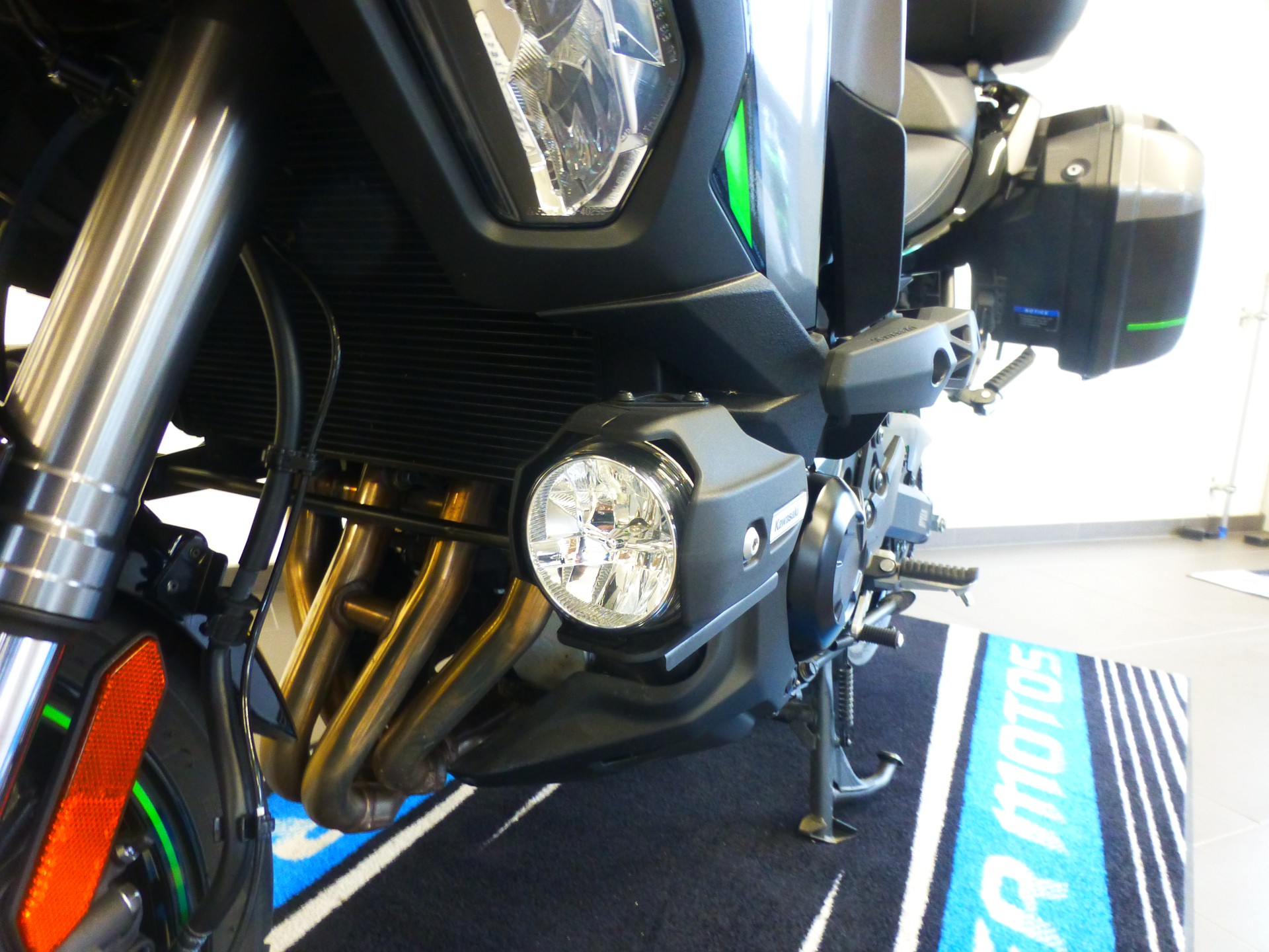 KAWASAKI Versys 1100 SE Grand Tourer-image-7