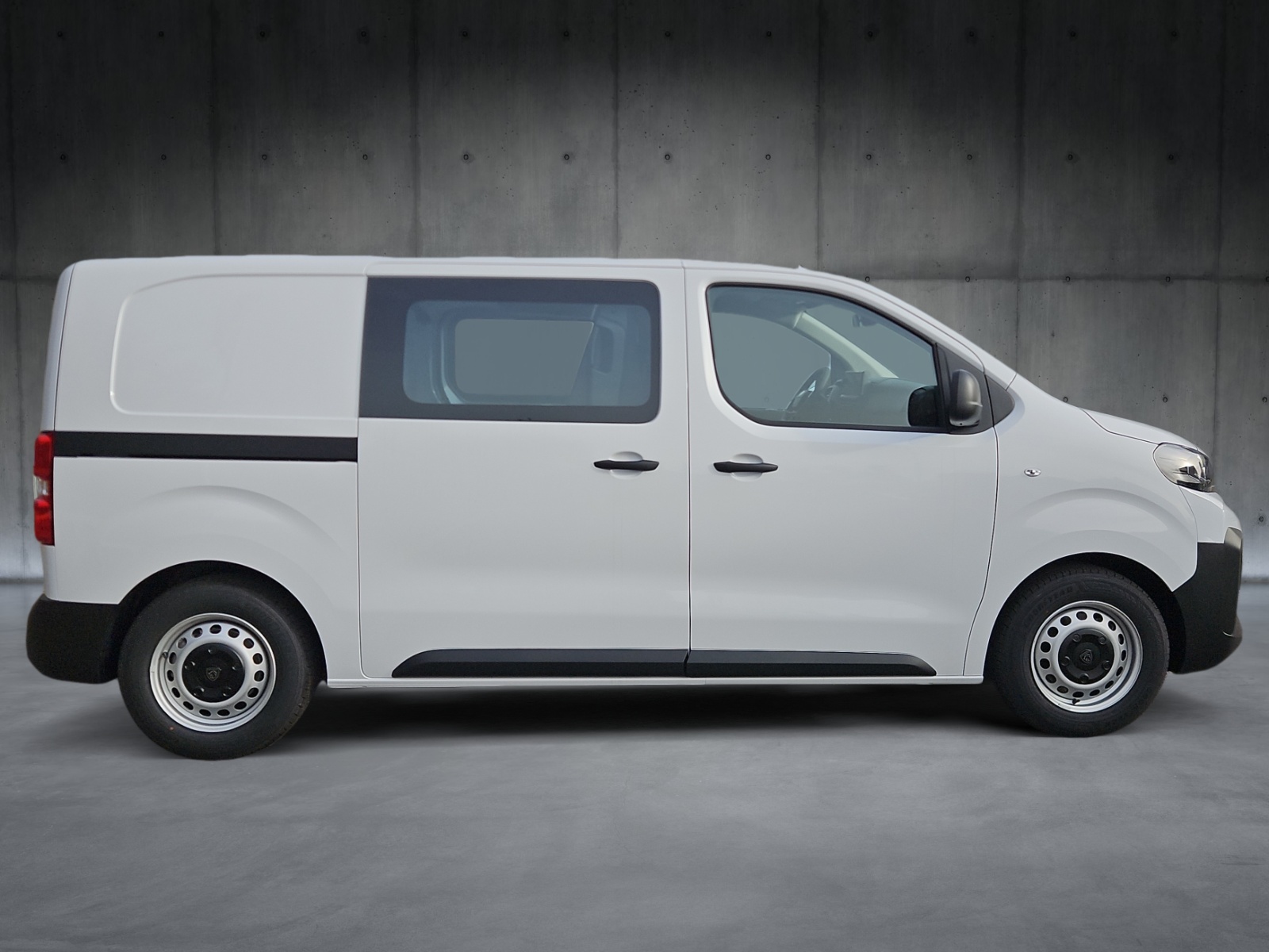 PEUGEOT Expert 1.5 BlueHDi 120 S&S Vertiefte Kabine Standard-showroom-element-2
