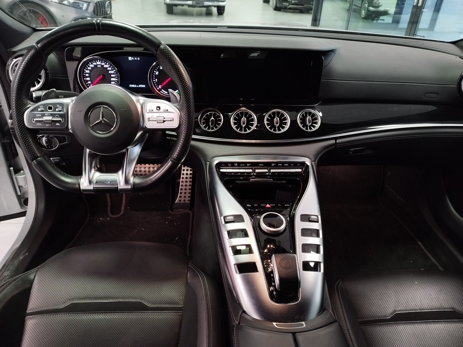 MERCEDES-BENZ AMG GT 4 43 4Matic+ Speedshift TCT-image-12