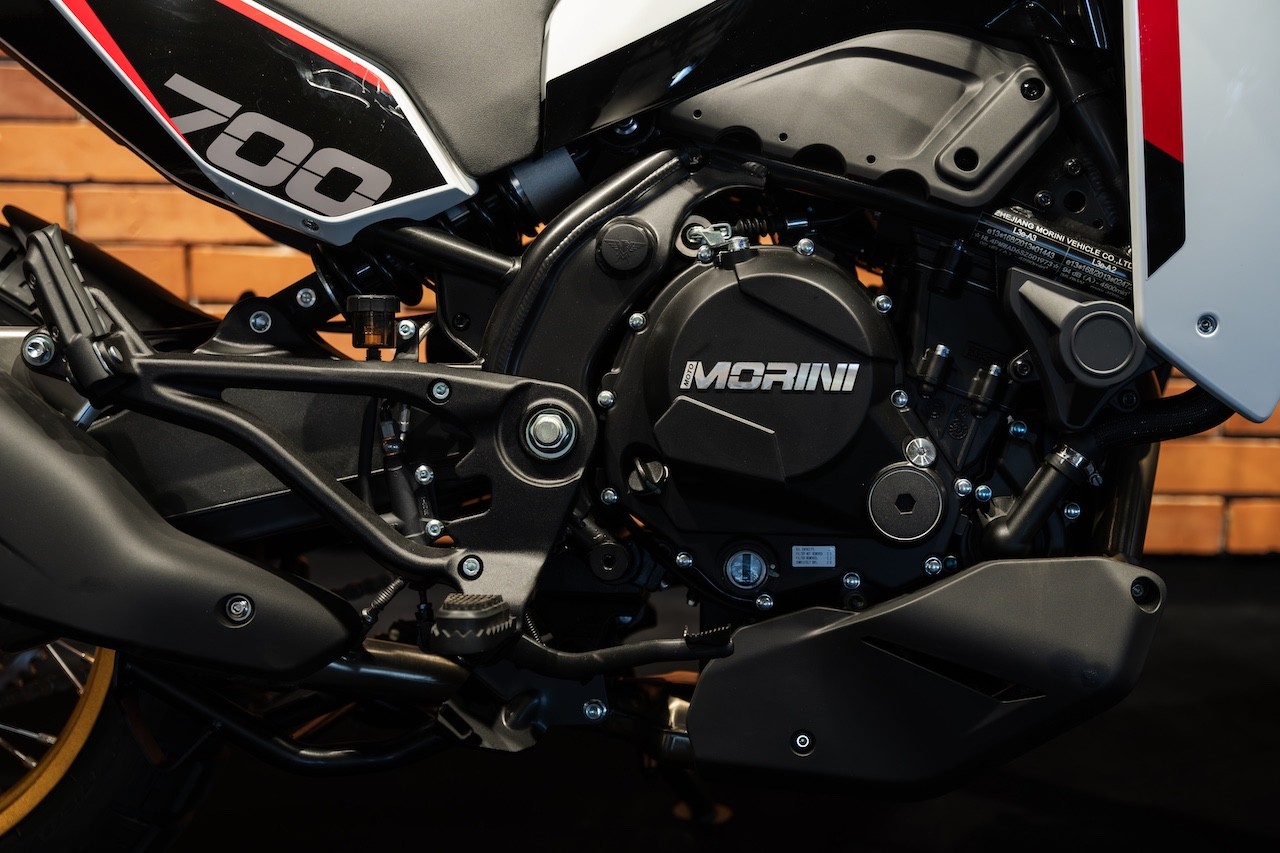 MOTO MORINI X - Cape 700 GOLD EDITION - GRATIS LIEFERUNG-image-4