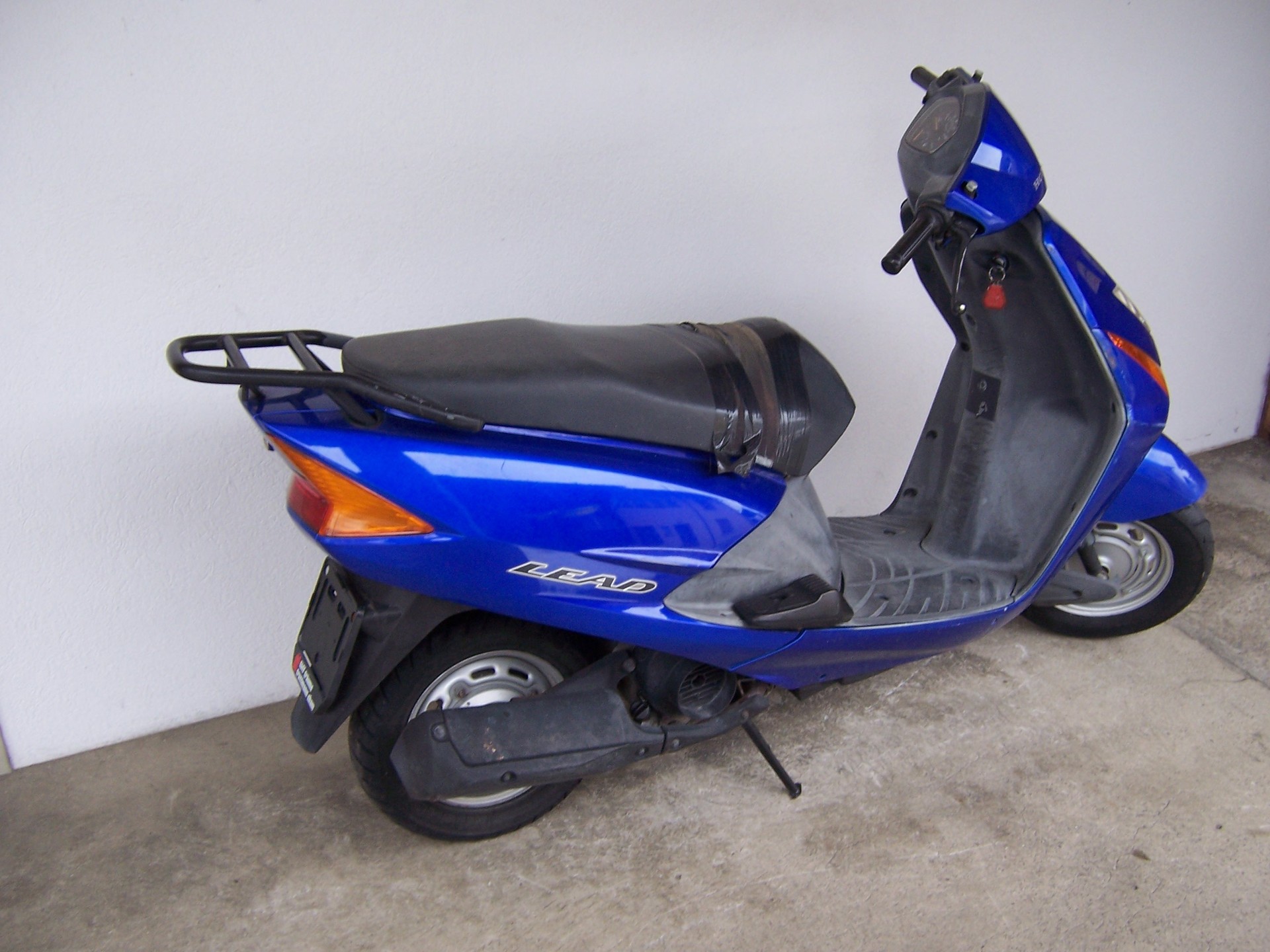 HONDA SCV 100 Lead-image-2