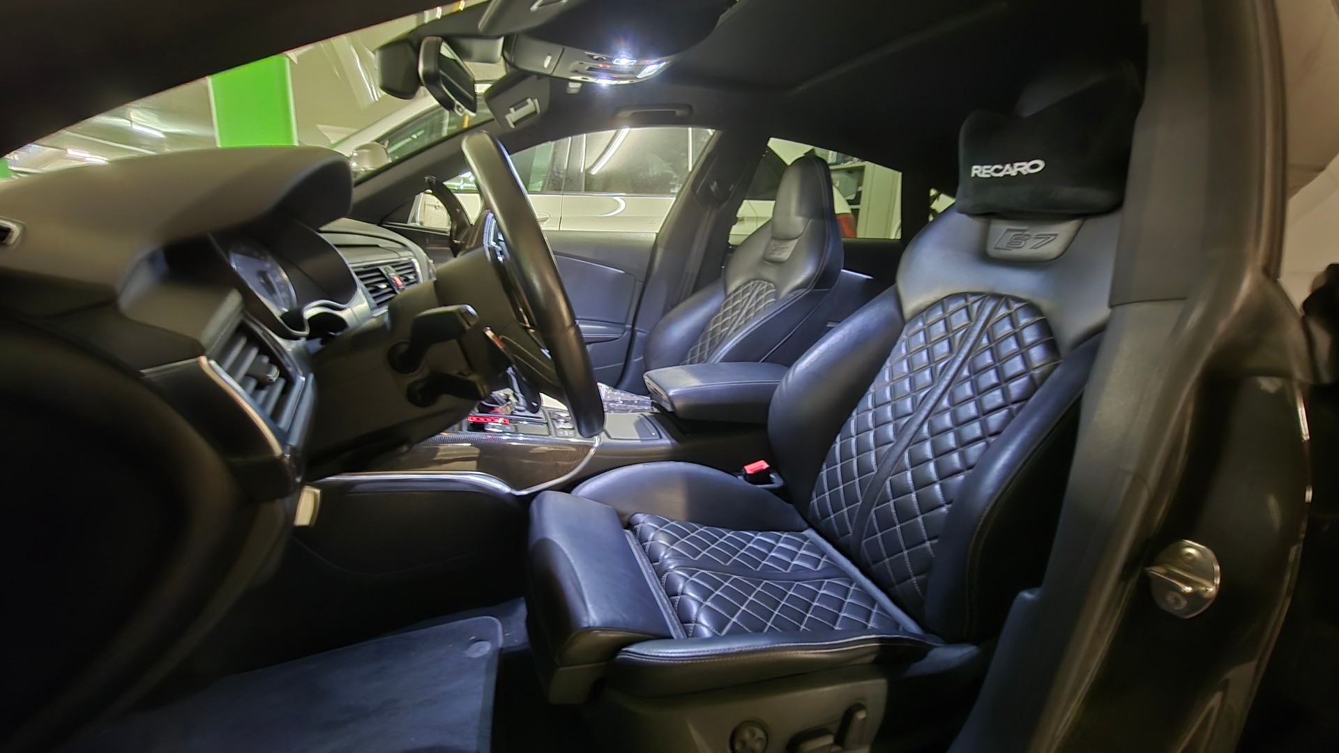 BMW AUDI S7 V8 BiTurbo-image-4
