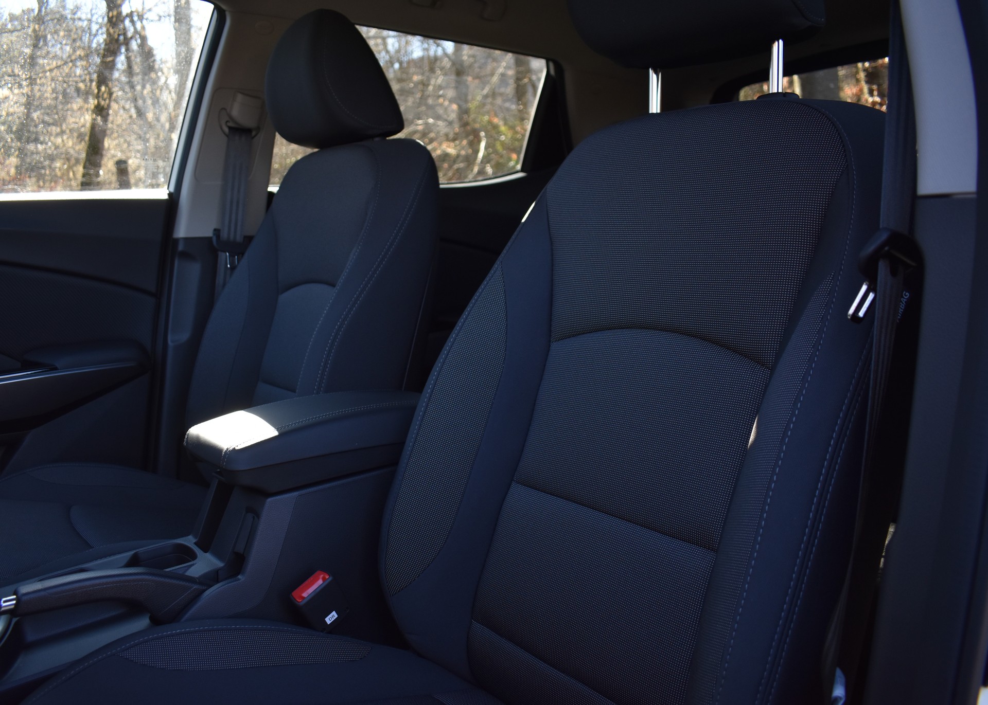 KGM-SsangYong Tivoli 1.5 T GDI Bronze 4WD Automat-image-6