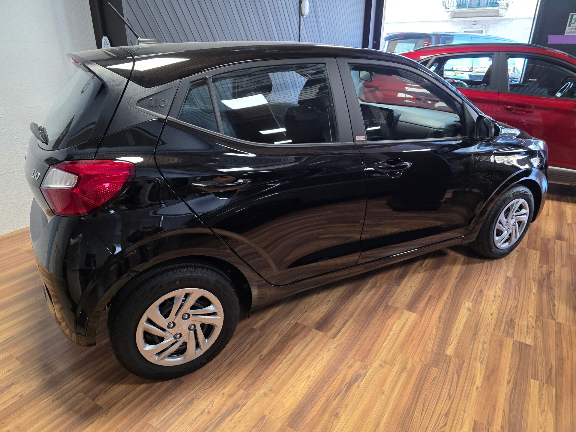HYUNDAI i10 1.0 Origo Aut.-image-1