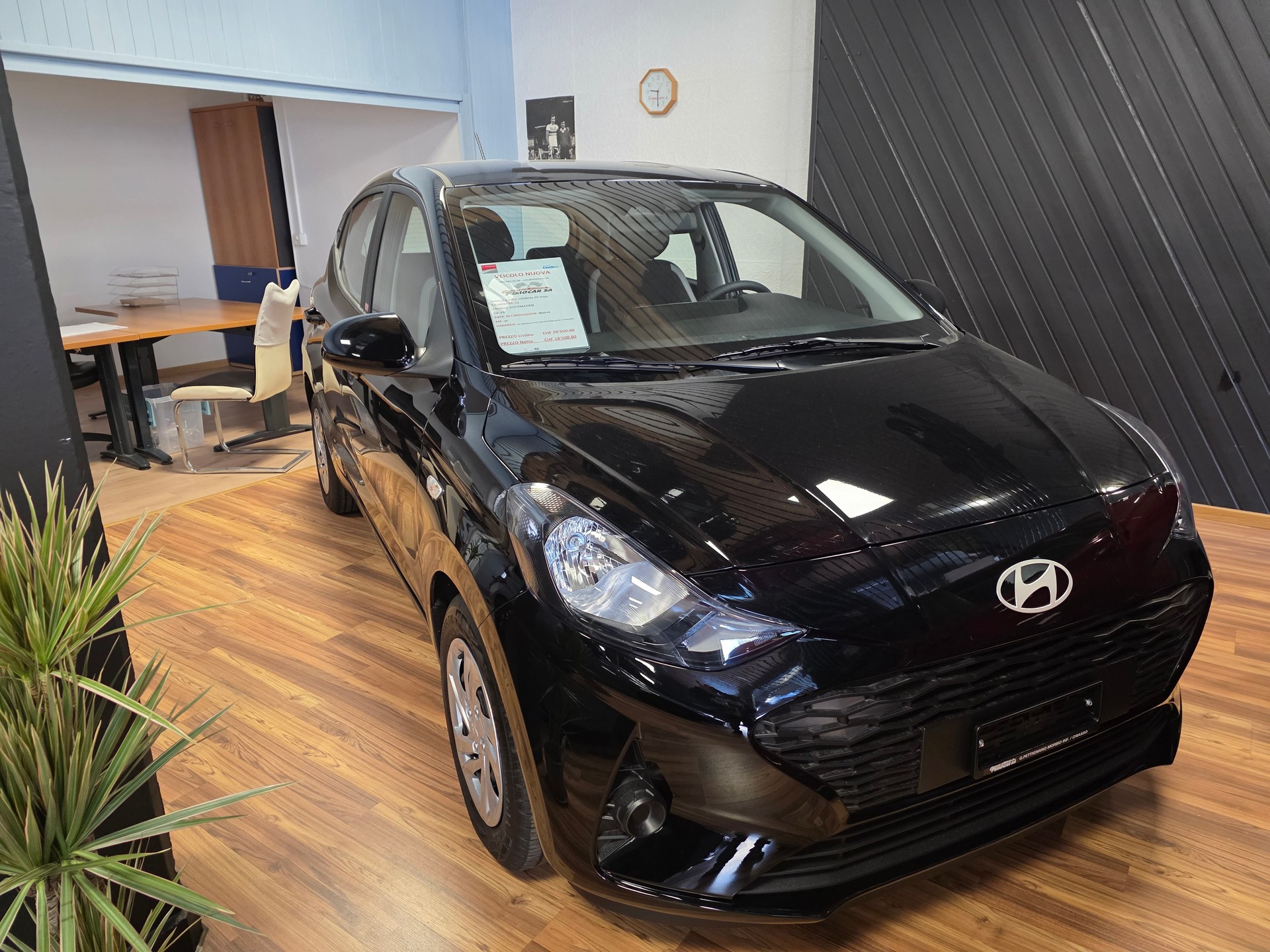 HYUNDAI i10 1.0 Origo Aut.-image-2