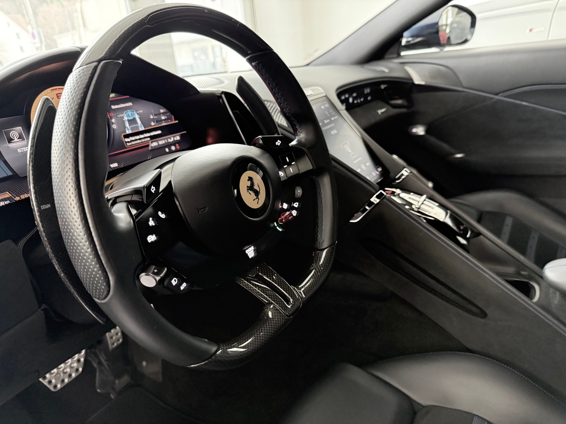 FERRARI Roma 3.9 V8 T-image-8