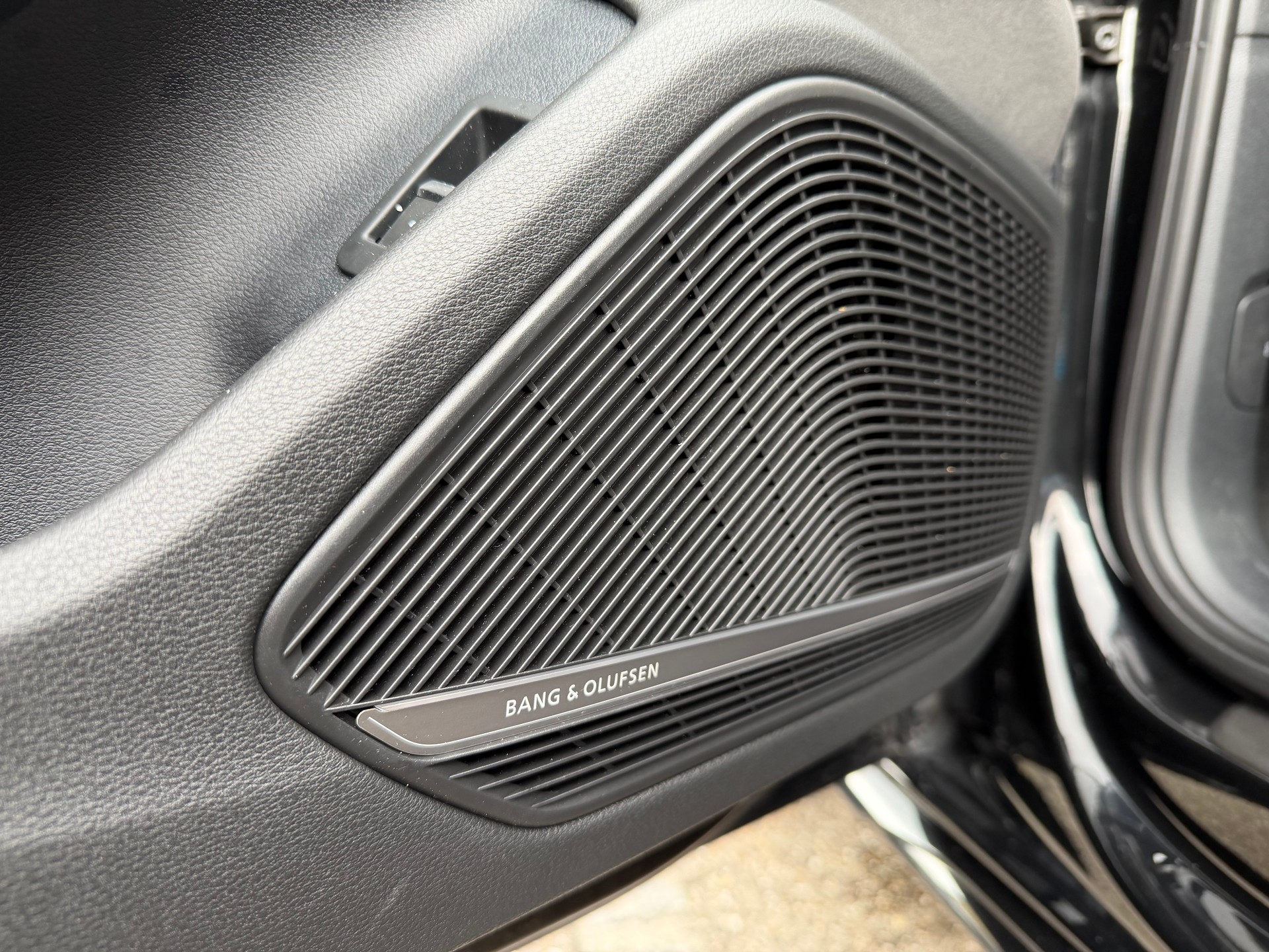 AUDI S4 Avant 3.0 V6 TDI quattro tiptronic-image-14