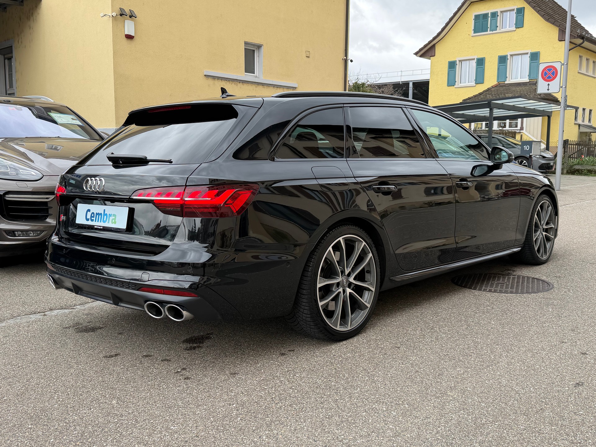 AUDI S4 Avant 3.0 V6 TDI quattro tiptronic-showroom-element-3