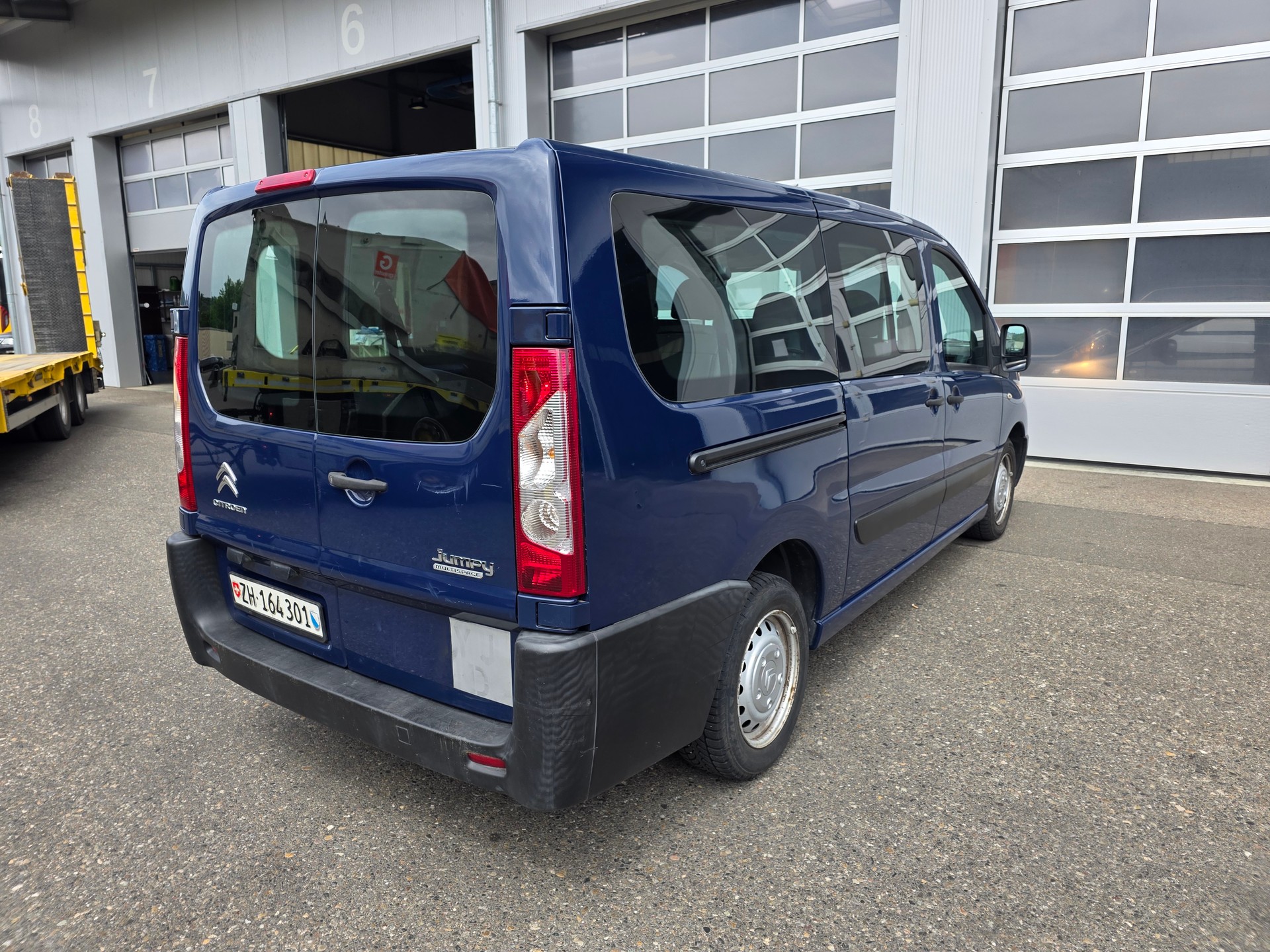 CITROEN Jumpy 2.0 HDi L2H1 Attraction-image-5