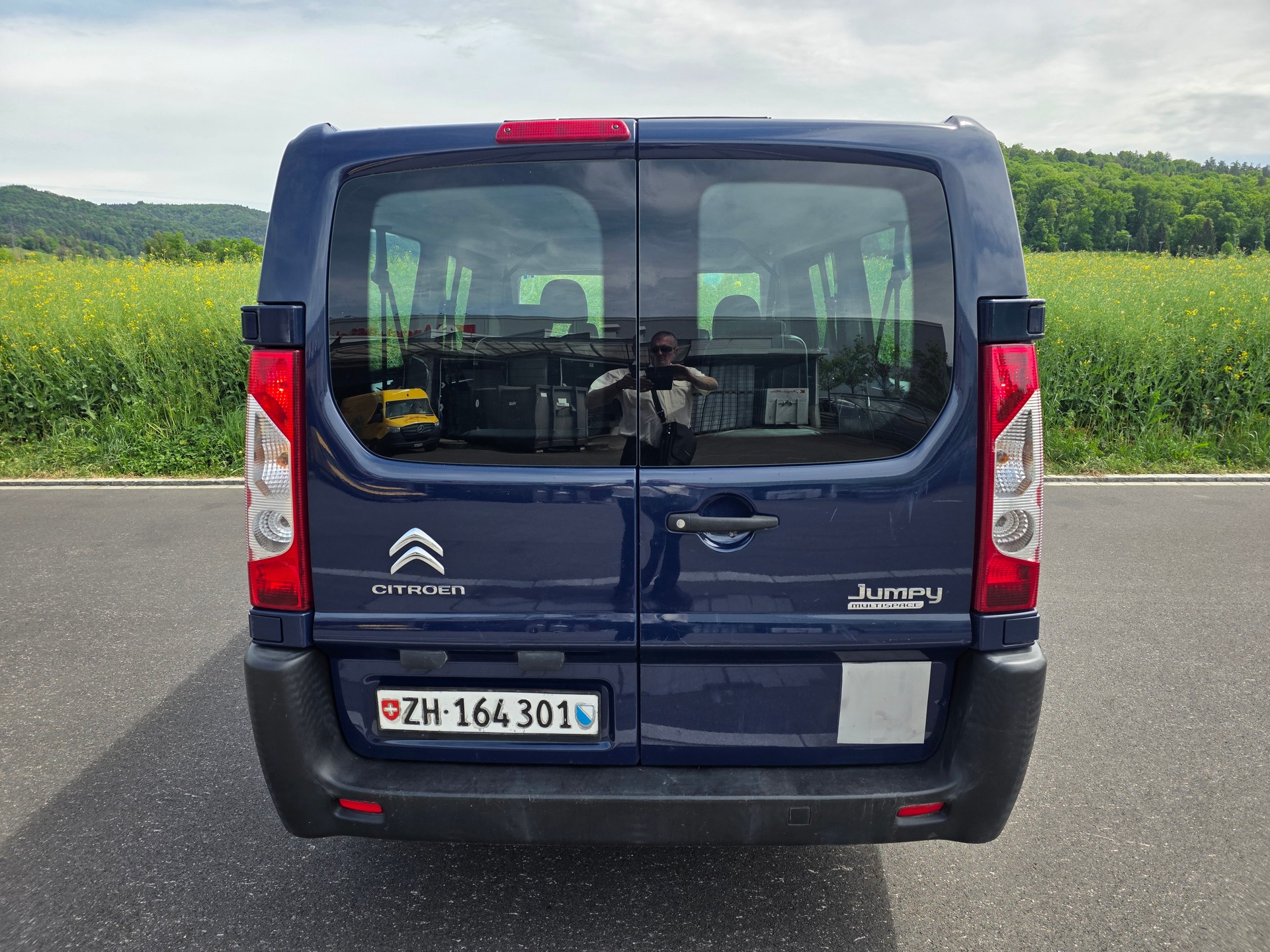 CITROEN Jumpy 2.0 HDi L2H1 Attraction-image-10