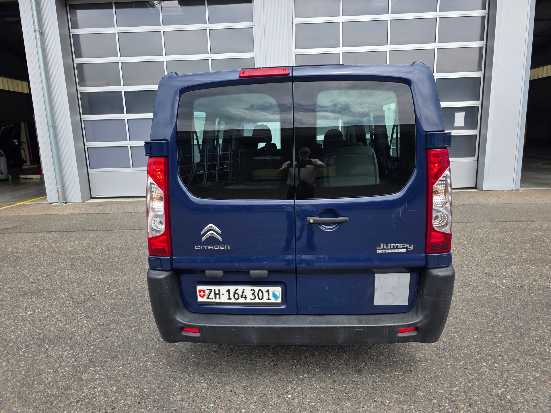 CITROEN Jumpy 2.0 HDi L2H1 Attraction-image-7