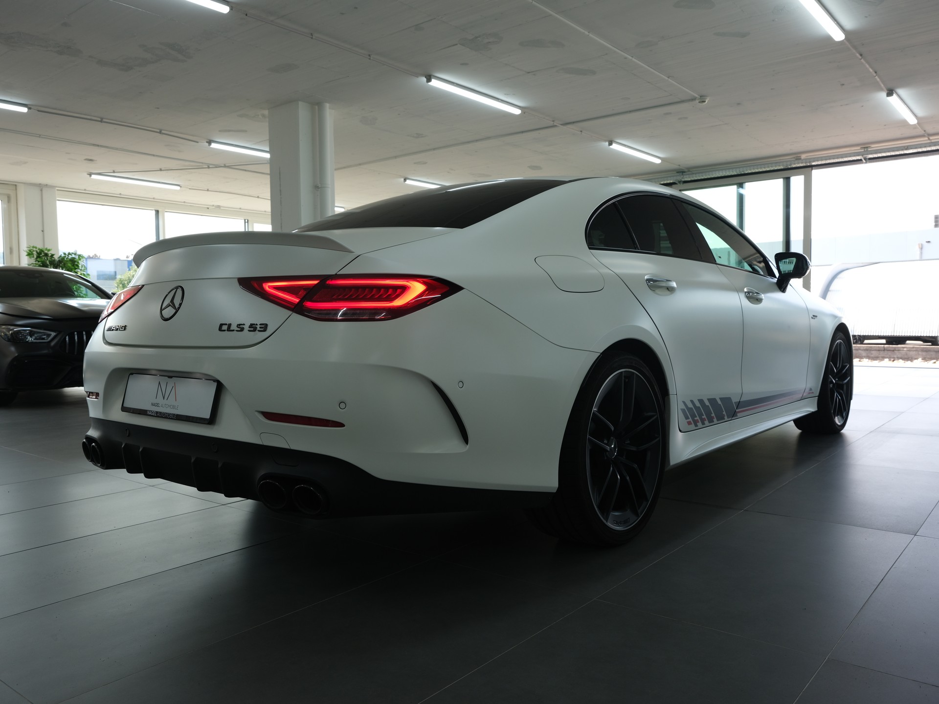 MERCEDES-BENZ CLS 53 AMG Limited Edition 4 Matic+-showroom-element-2