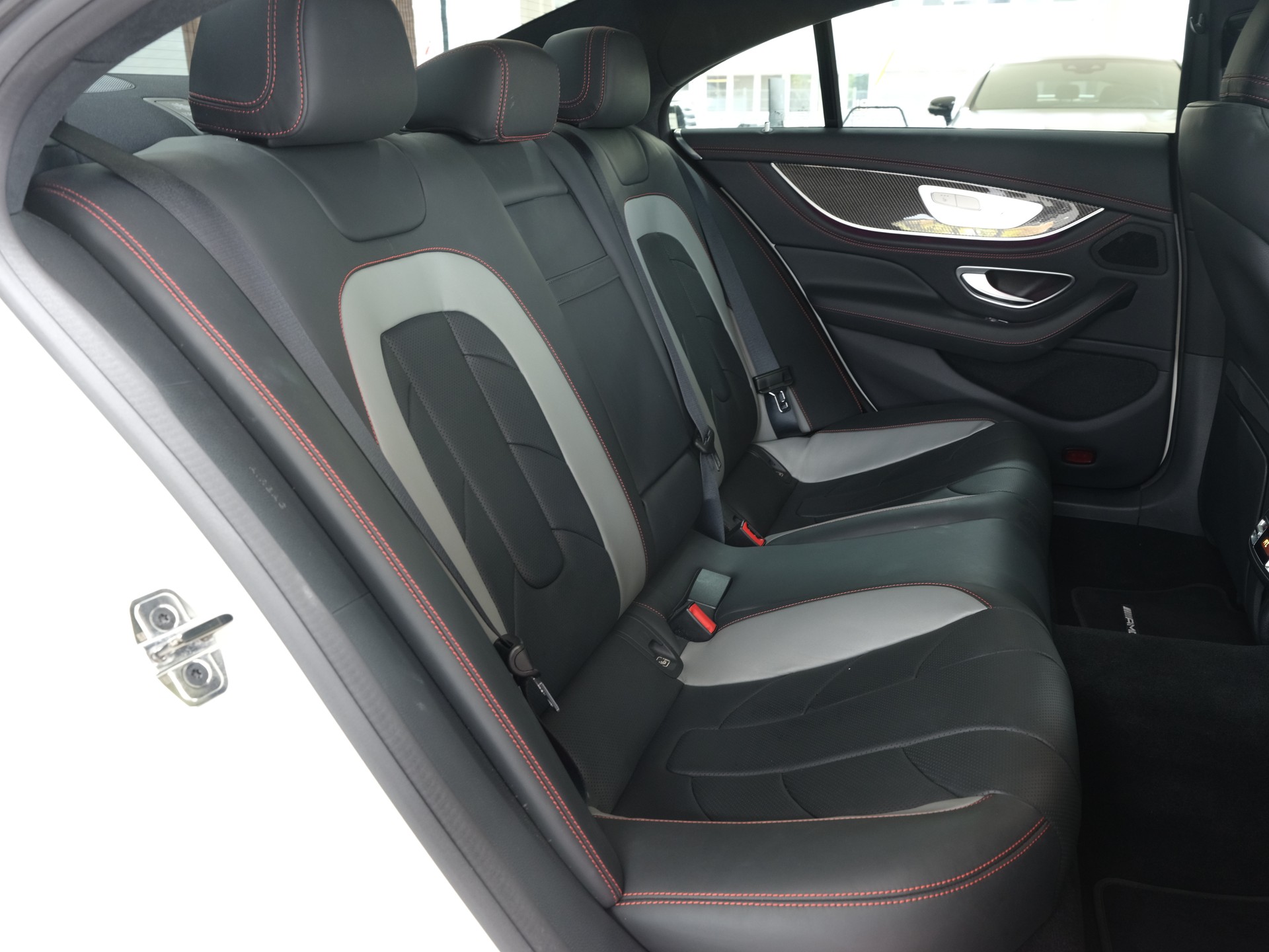 MERCEDES-BENZ CLS 53 AMG Limited Edition 4 Matic+-image-16