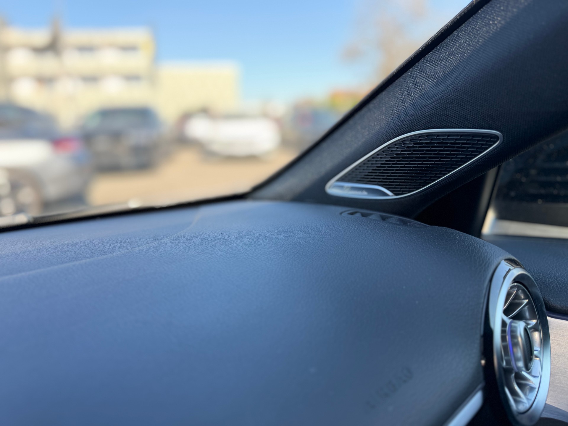 MERCEDES-BENZ A 45 S AMG 4Matic+ Speedshift-image-27