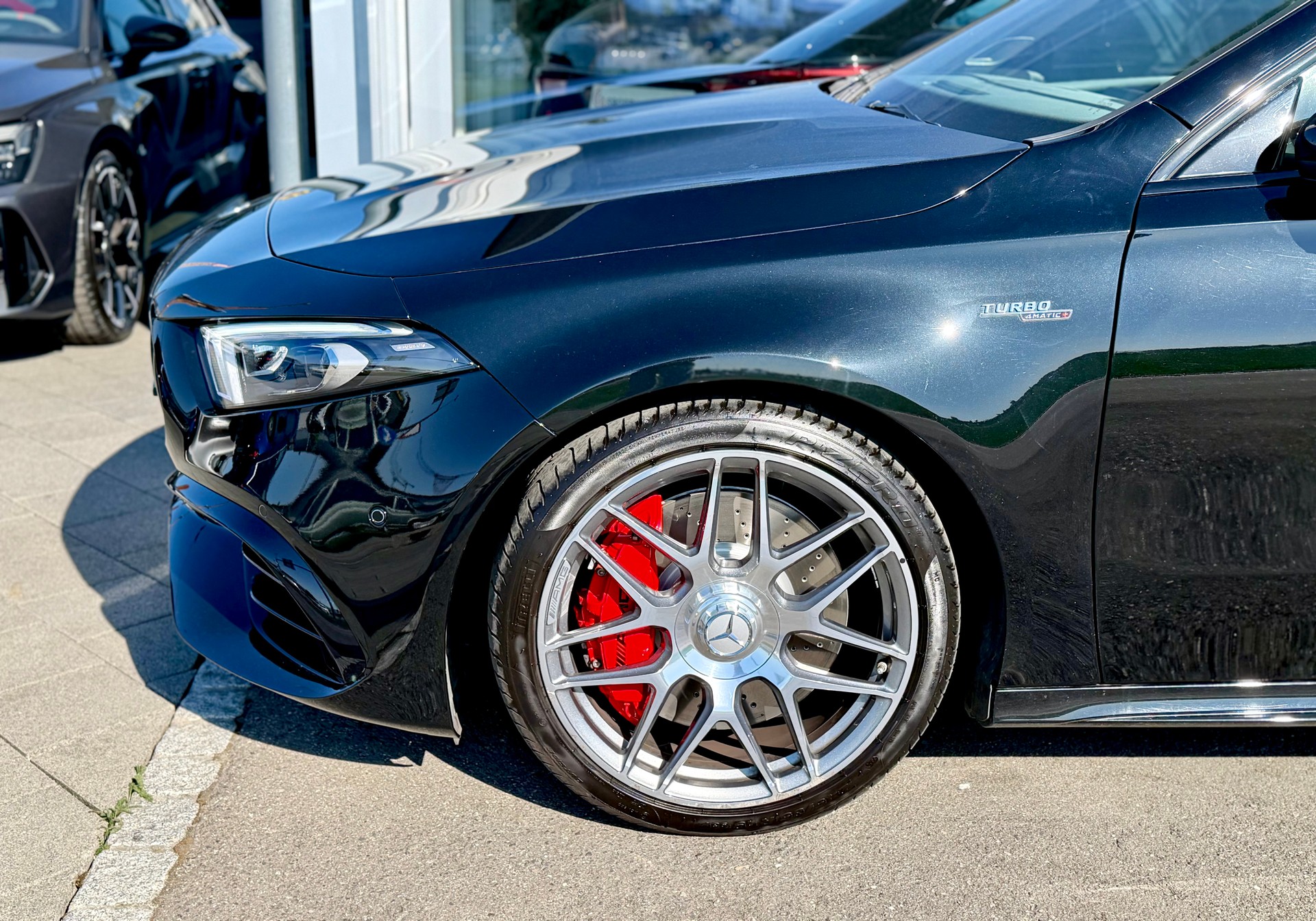 MERCEDES-BENZ A 45 S AMG 4Matic+ Speedshift-image-8