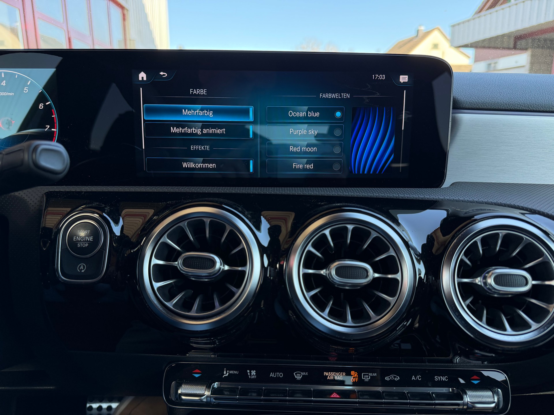 MERCEDES-BENZ A 45 S AMG 4Matic+ Speedshift-image-22