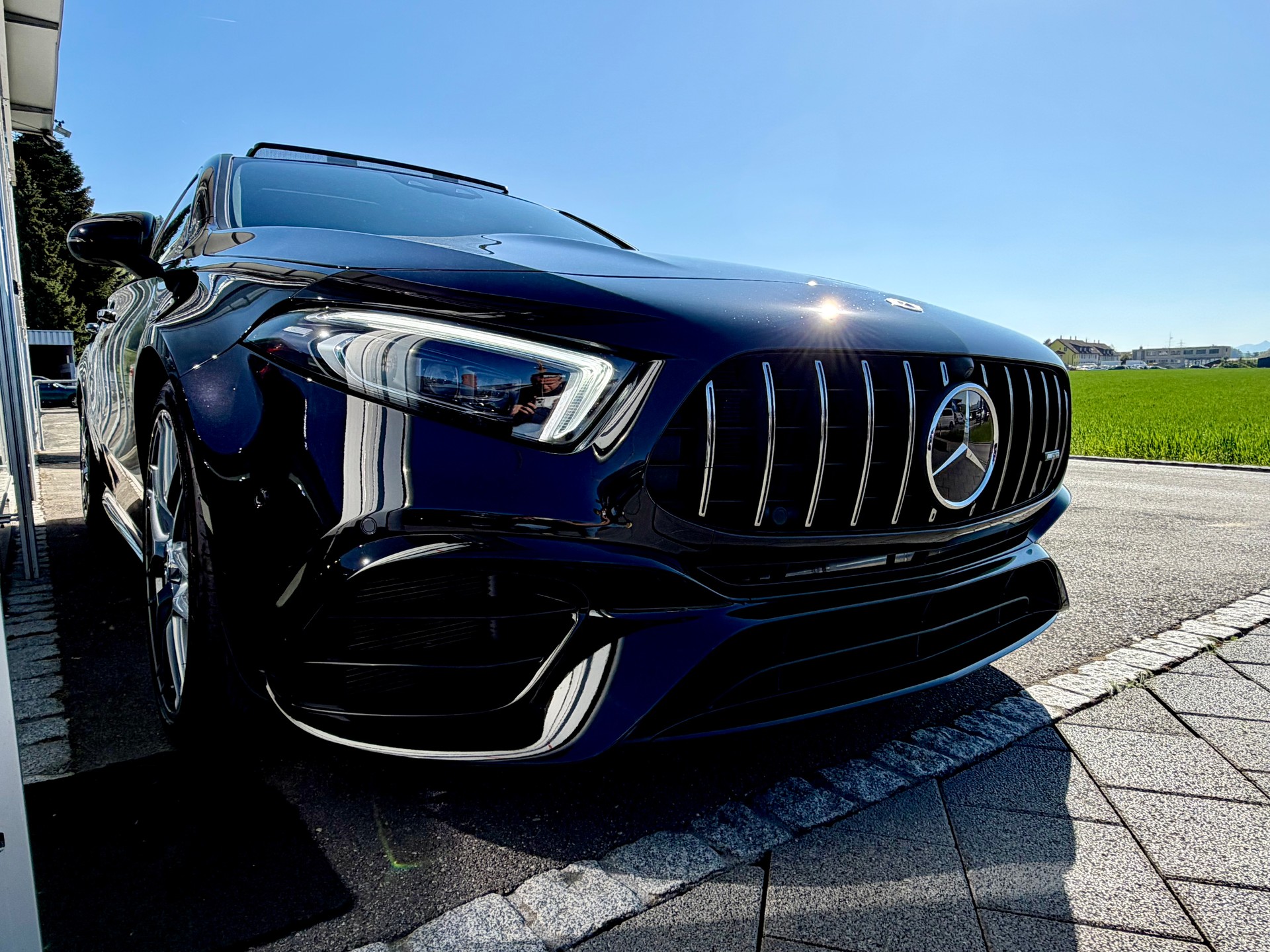 MERCEDES-BENZ A 45 S AMG 4Matic+ Speedshift-image-4