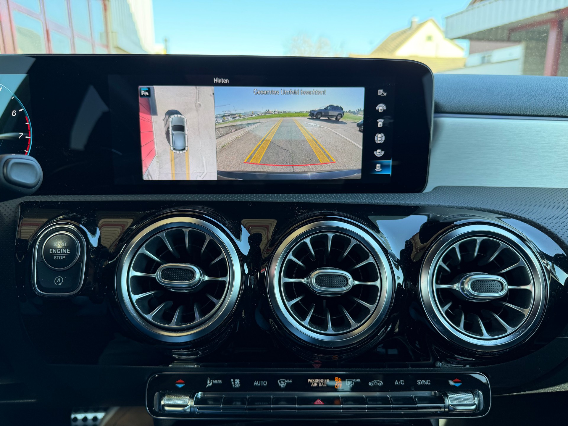 MERCEDES-BENZ A 45 S AMG 4Matic+ Speedshift-image-19
