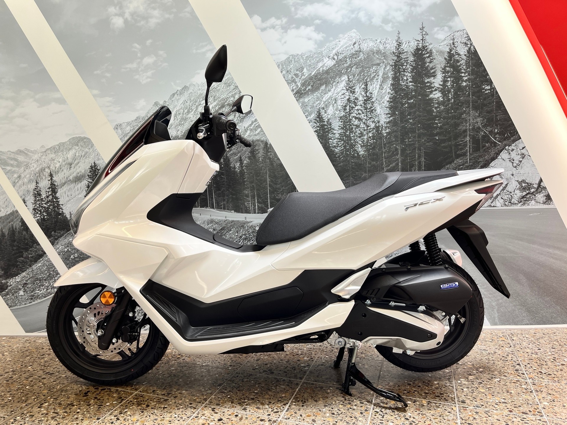 HONDA PCX 125 i ABS STANDARD-image-1