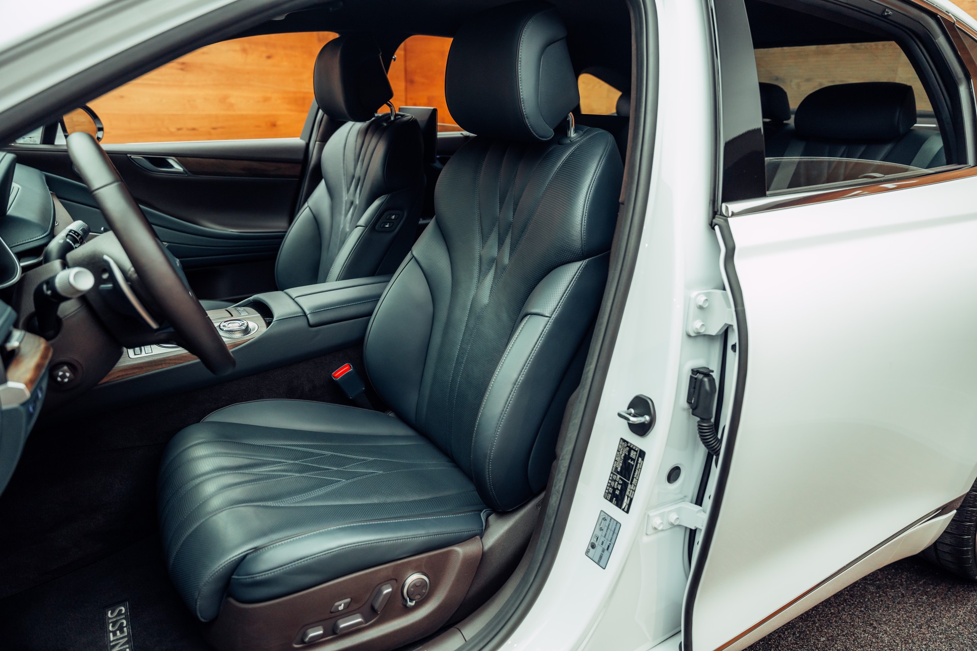 GENESIS G80 Electrificed Luxury 87,2kWh AWD-image-5