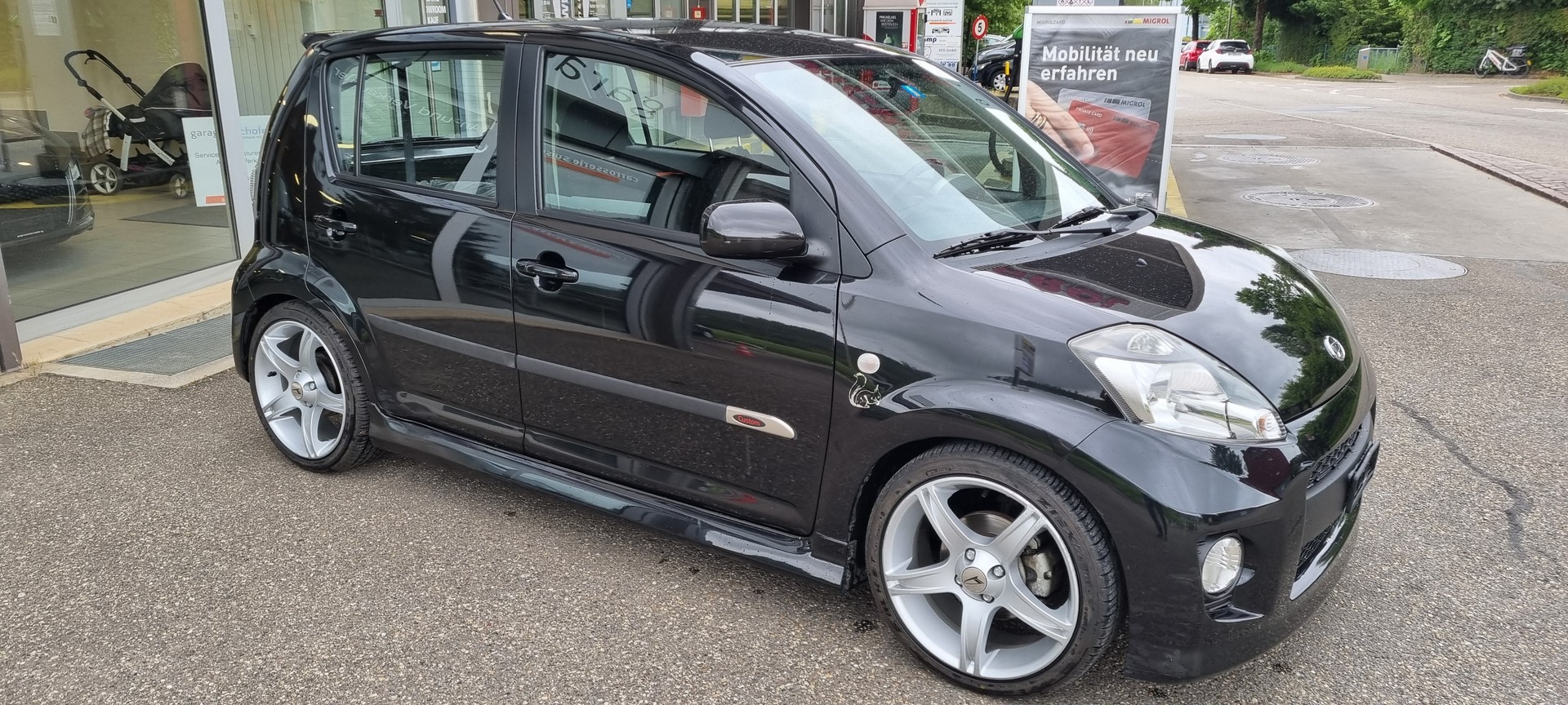 DAIHATSU Sirion 1.5 ST Custom Automatic-image-2
