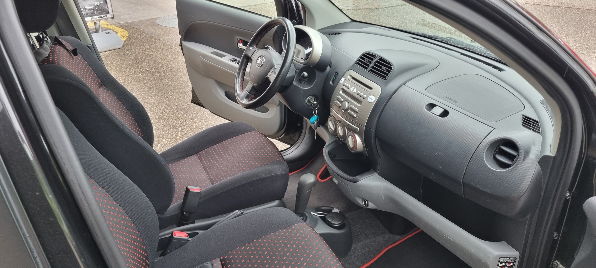 DAIHATSU Sirion 1.5 ST Custom Automatic-image-8