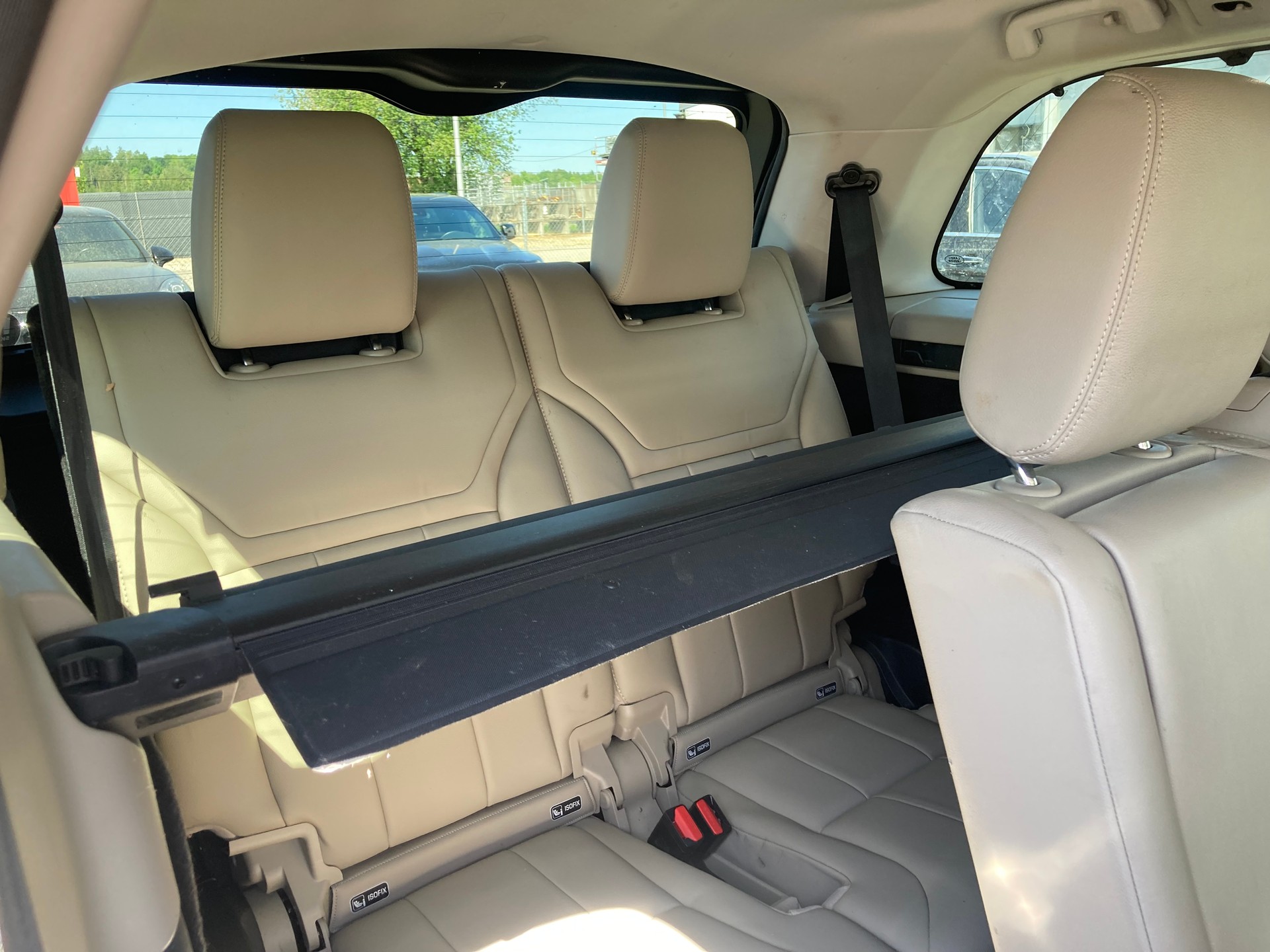 LAND ROVER Discovery 3.0 TD6 SE Automatic-image-11