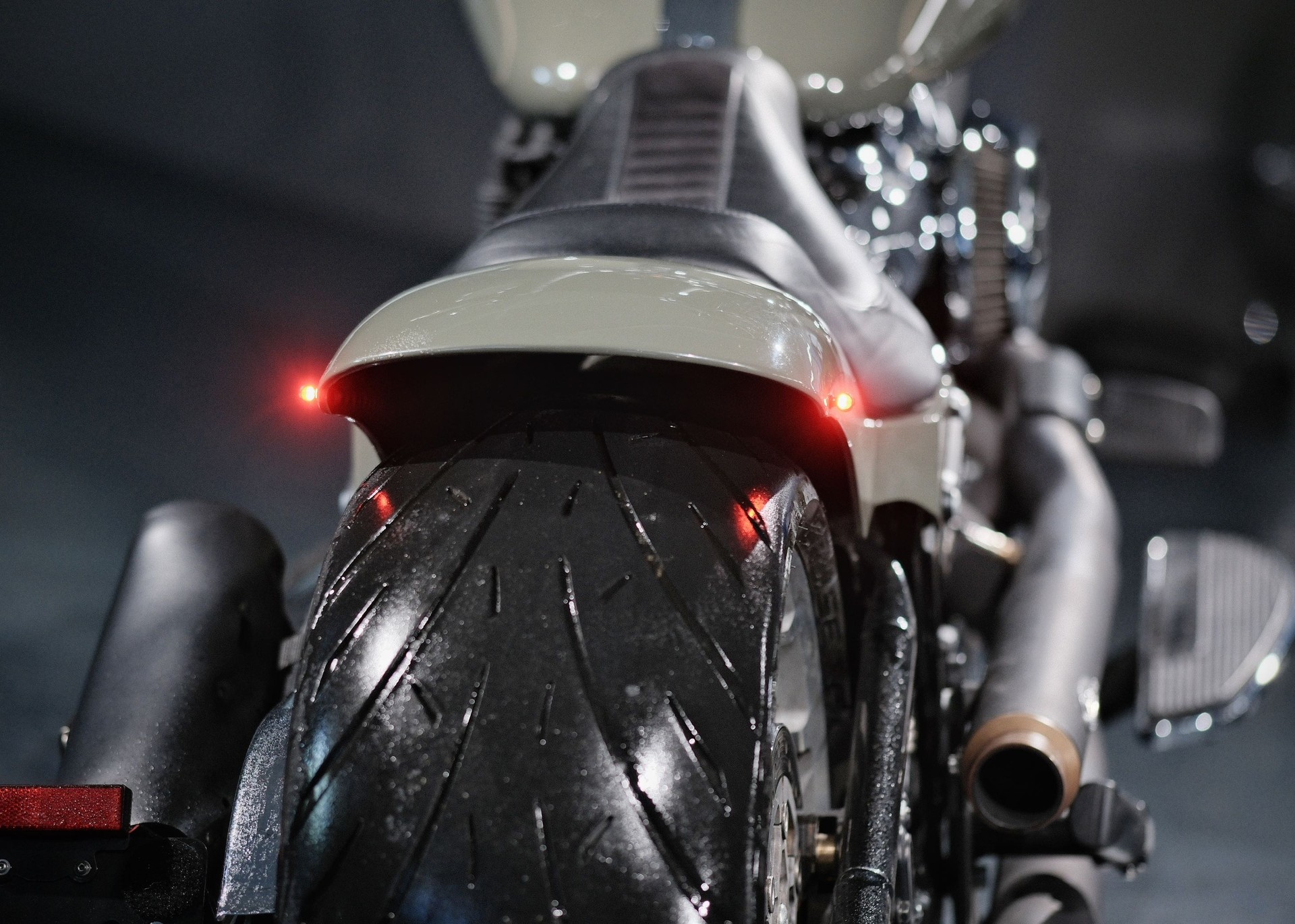 HARLEY-DAVIDSON FLFBS Fat Boy 114-image-11