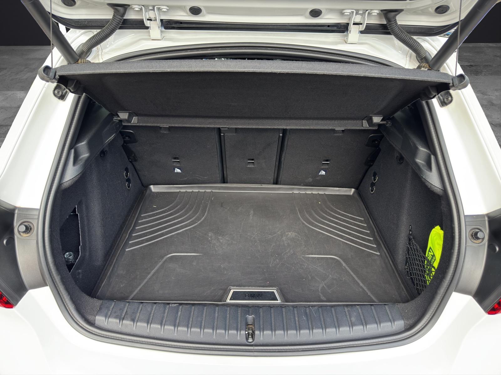 BMW 120d xDrive-image-5